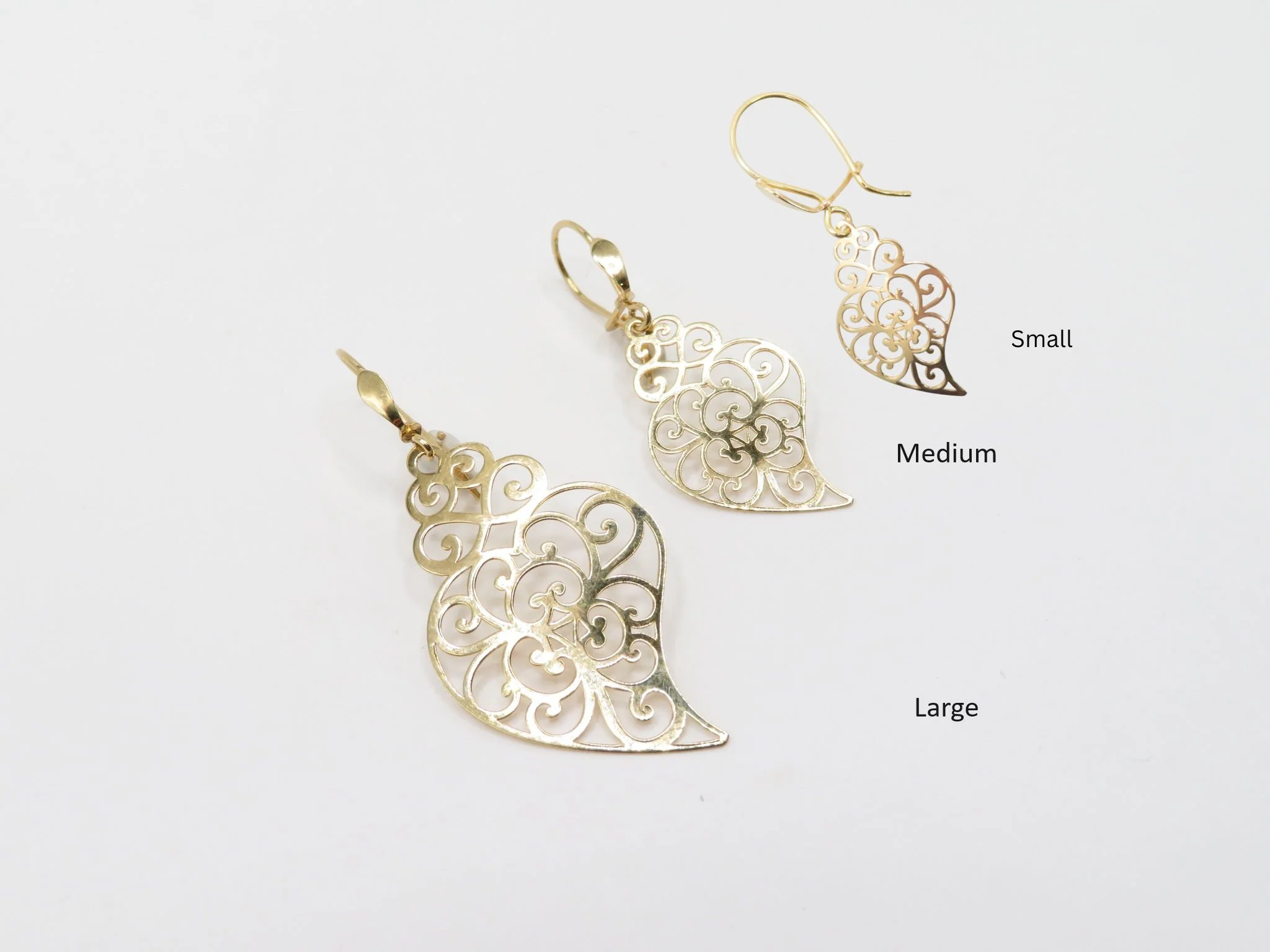 19.25k Yellow Gold Cutout Heart of Viana Earrings - Image 9