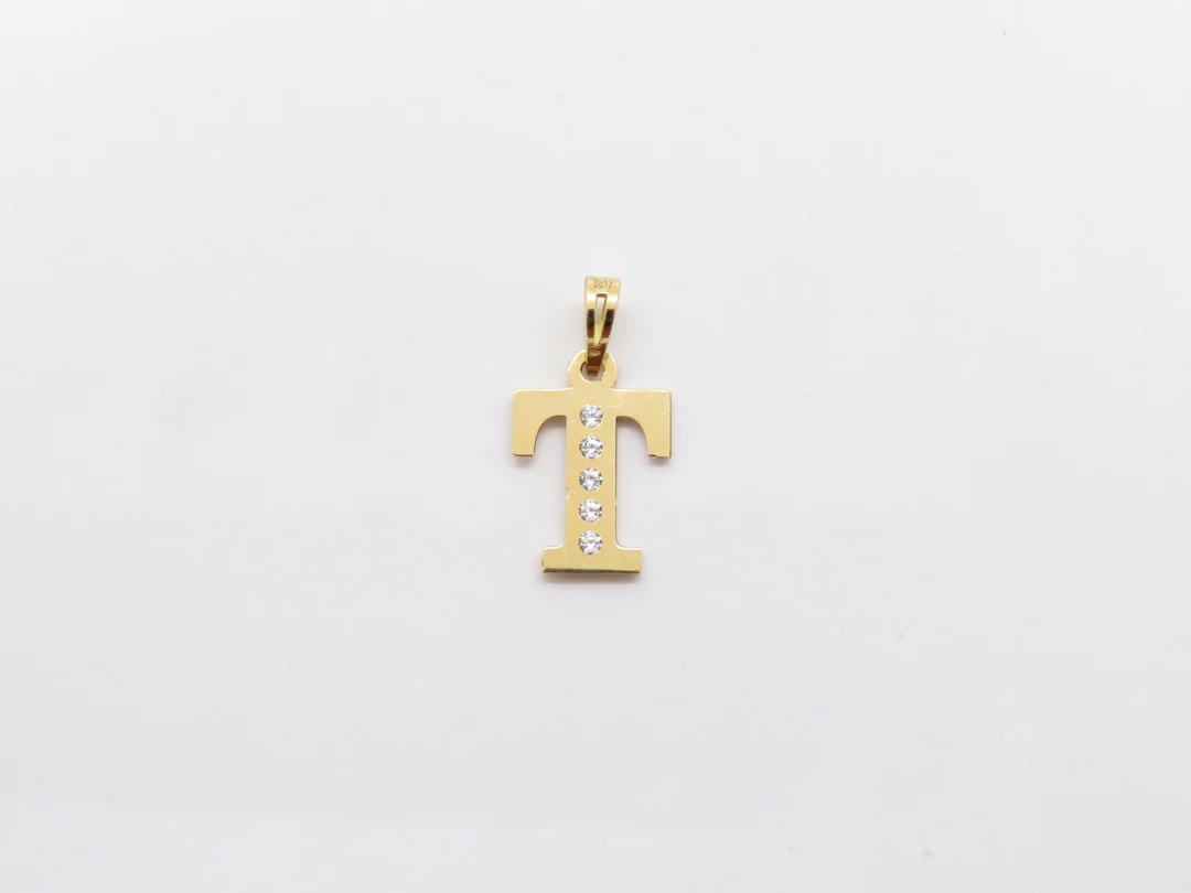 19.25k Yellow Gold Cutout Initial Pendant - Image 11