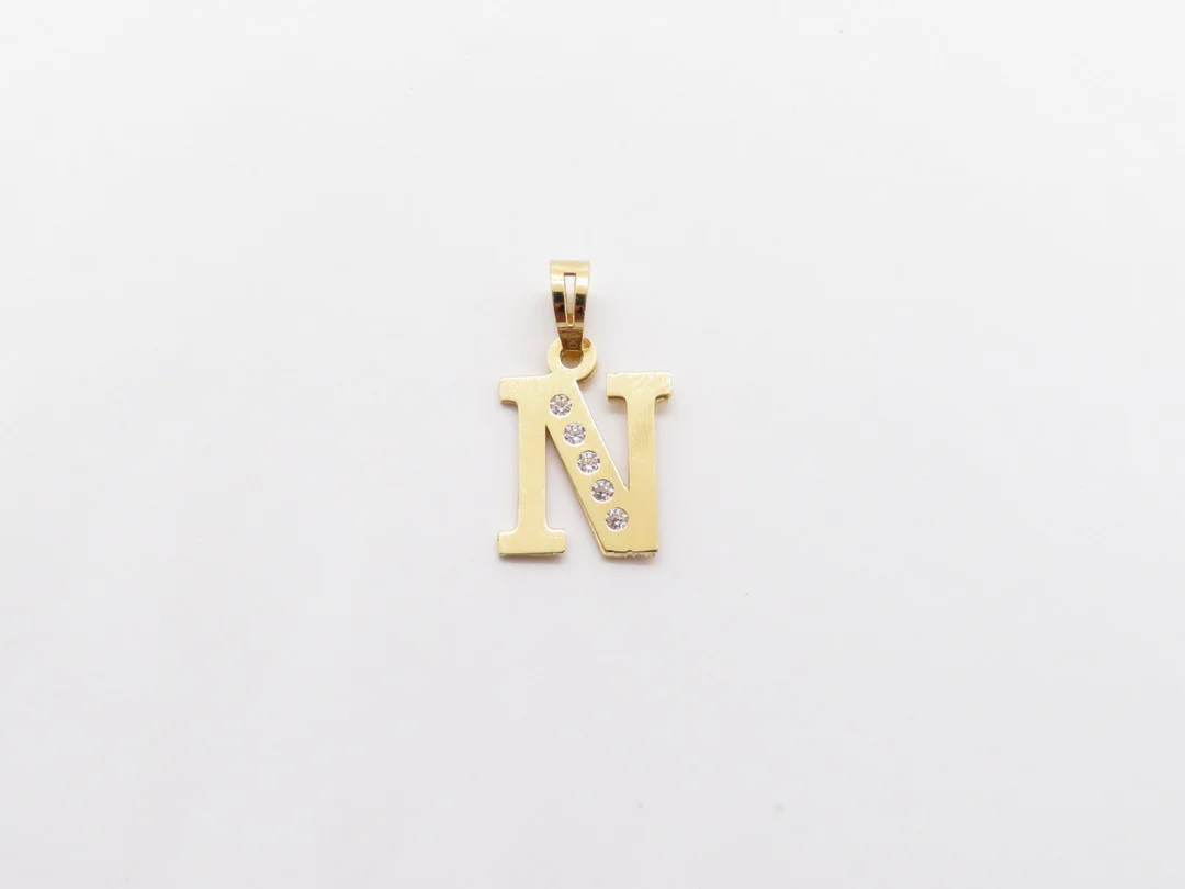 19.25k Yellow Gold Cutout Initial Pendant - Image 7