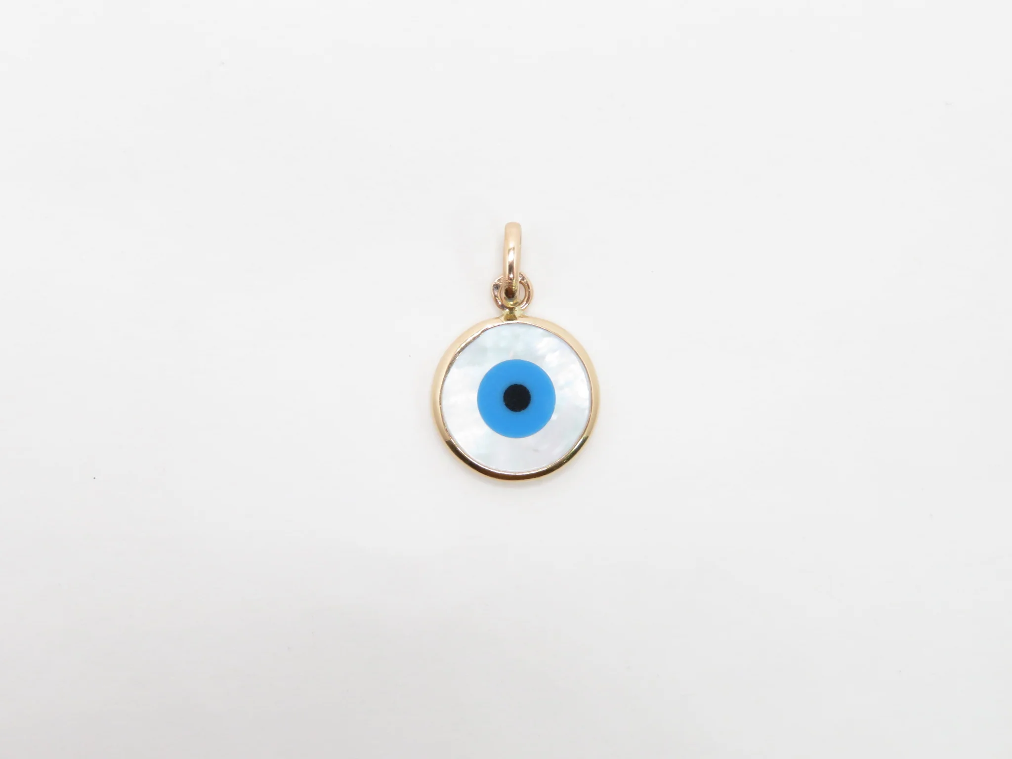 19.25k Yellow Gold Mati Disc Pendant