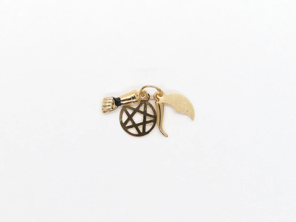 19.25k Yellow Gold Figas Charm Set - Image 3