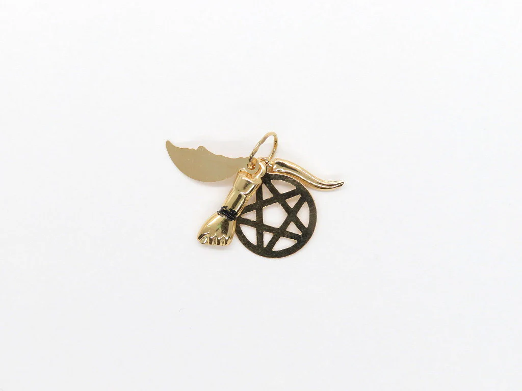 19.25k Yellow Gold Figas Charm Set - Image 6