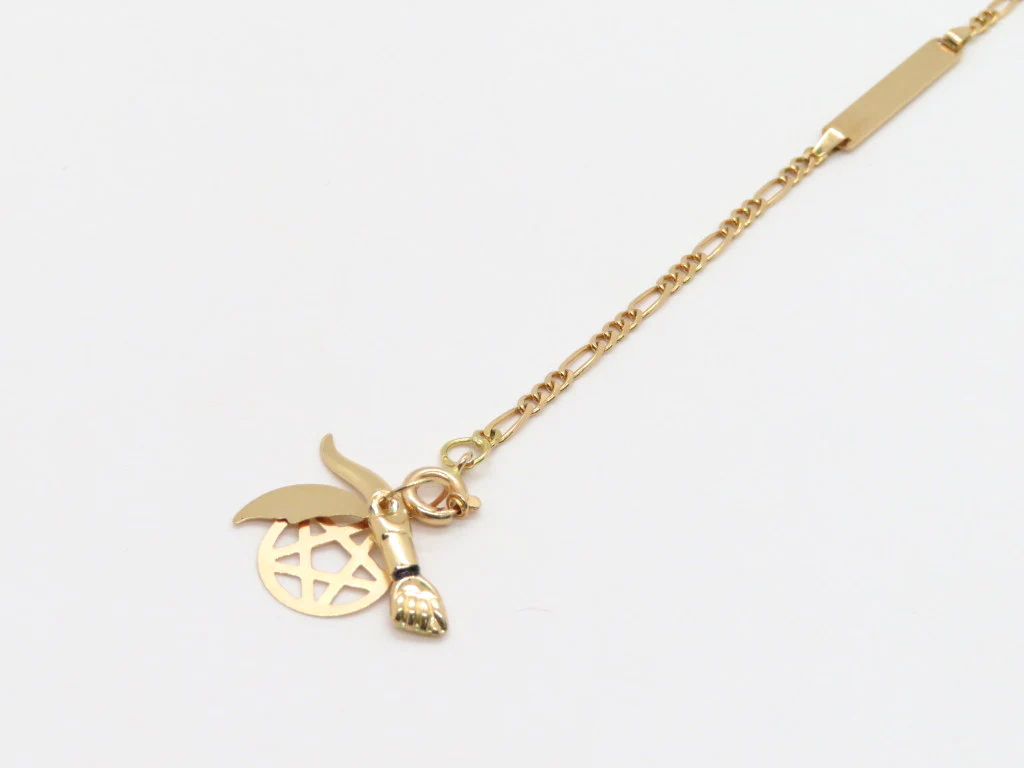 19.25k Yellow Gold Figas Charm Set - Image 9