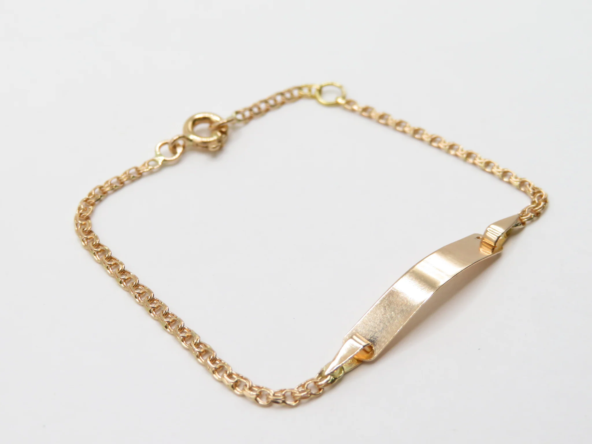 19.25k Yellow Gold Frizo Children's Bracelet - Image 3