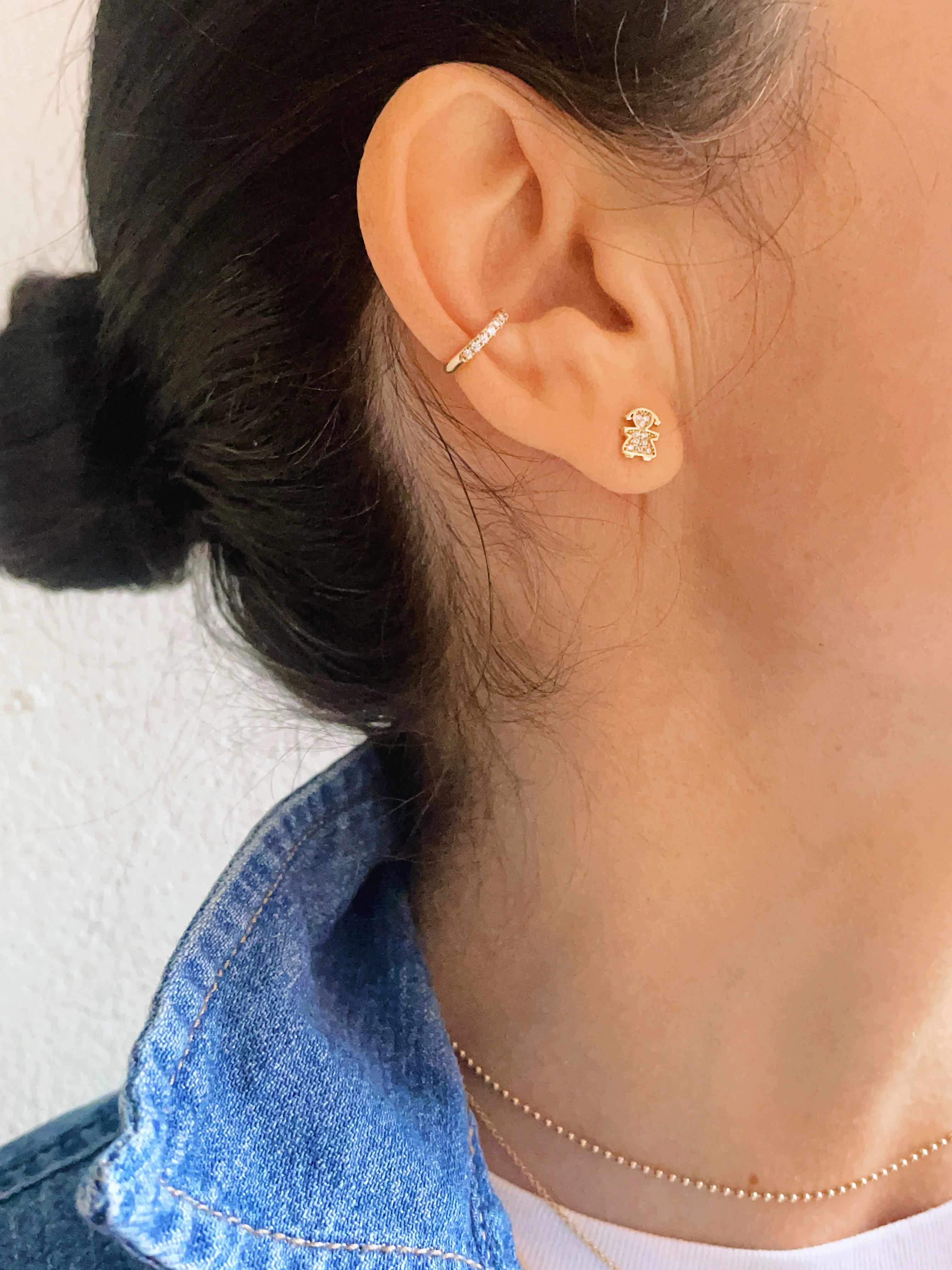 19.25k Yellow Gold Girl Single Stud - Image 2