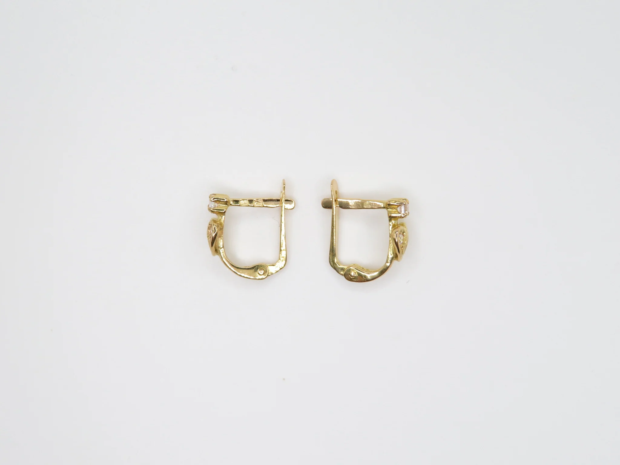19.25k Heart Bead Set Earrings - Image 3