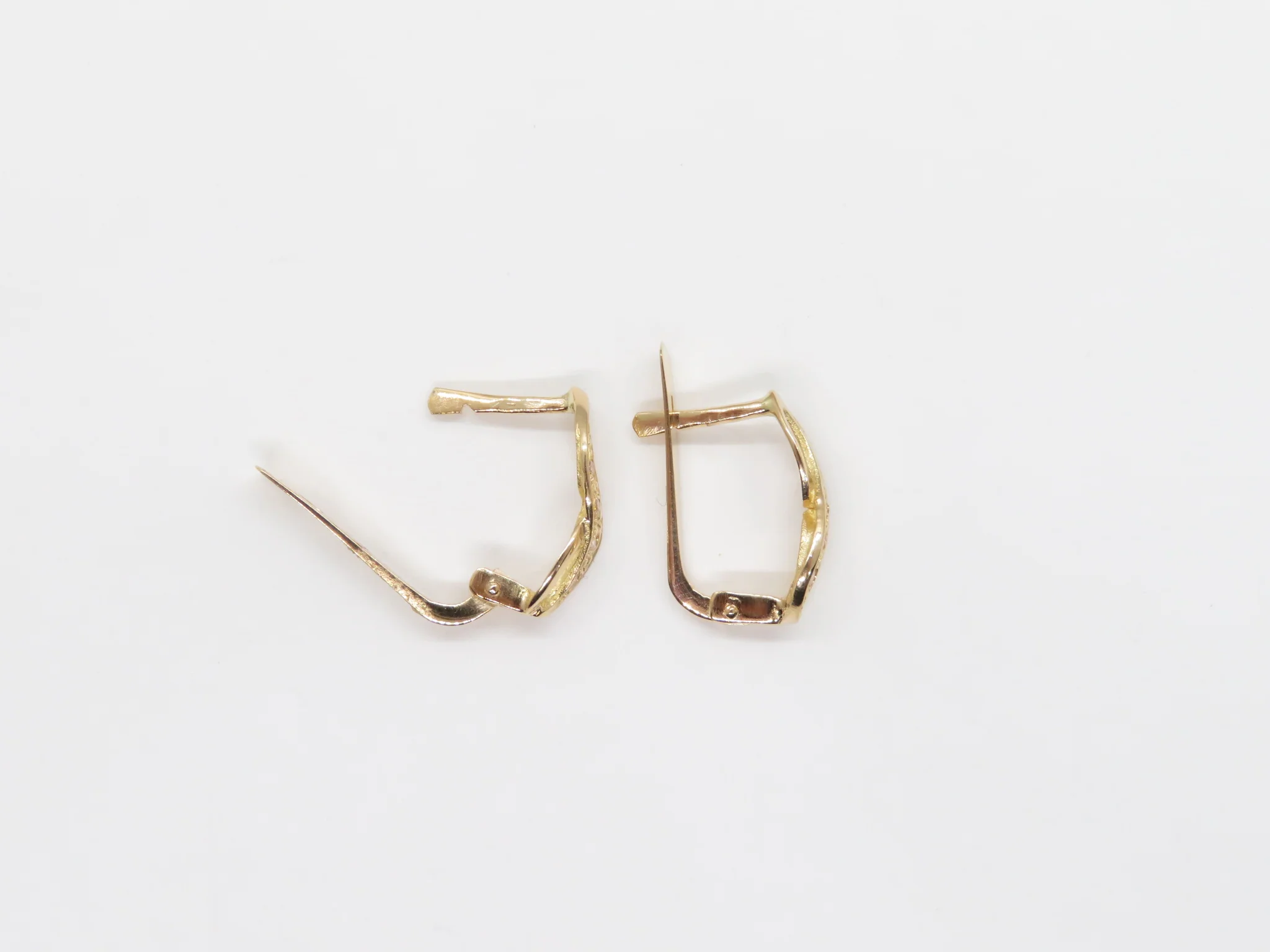 19.25k Yellow Gold Infinity Earrings - Image 3