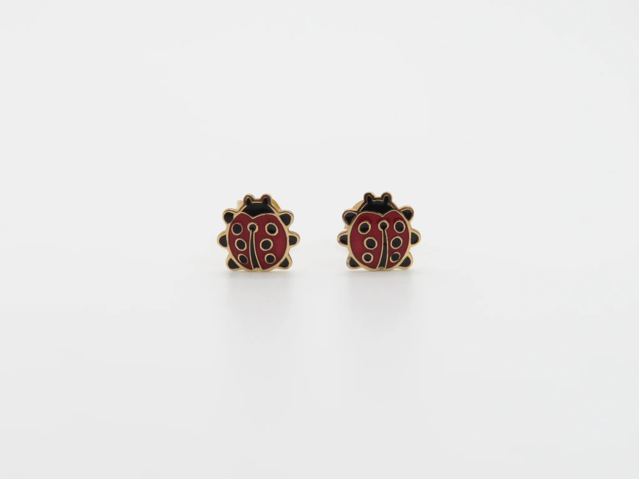 19.25k Yellow Gold Ladybug Studs - Image 3
