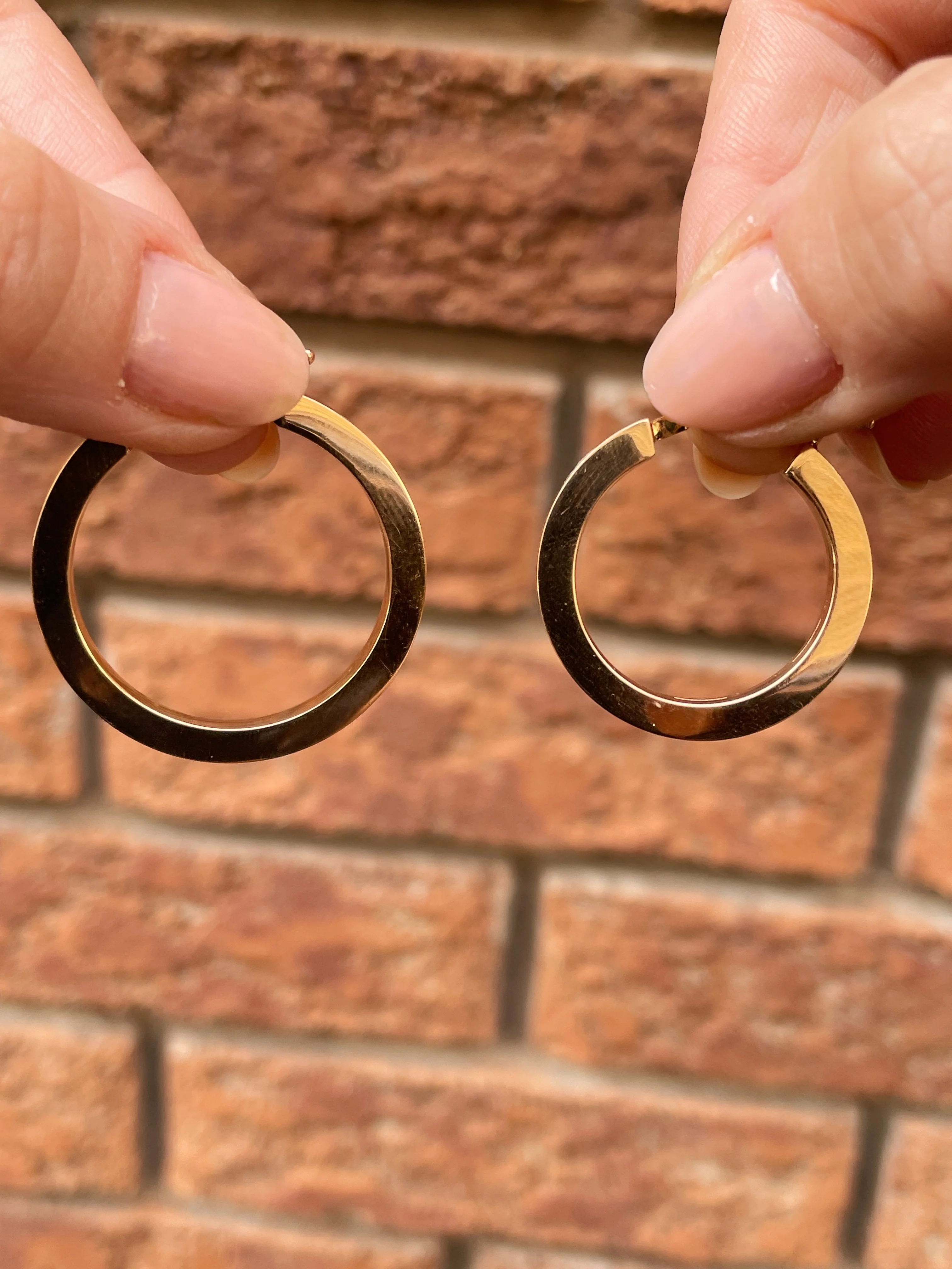 19.25k Yellow Gold Macro Flat Hoops - Image 5