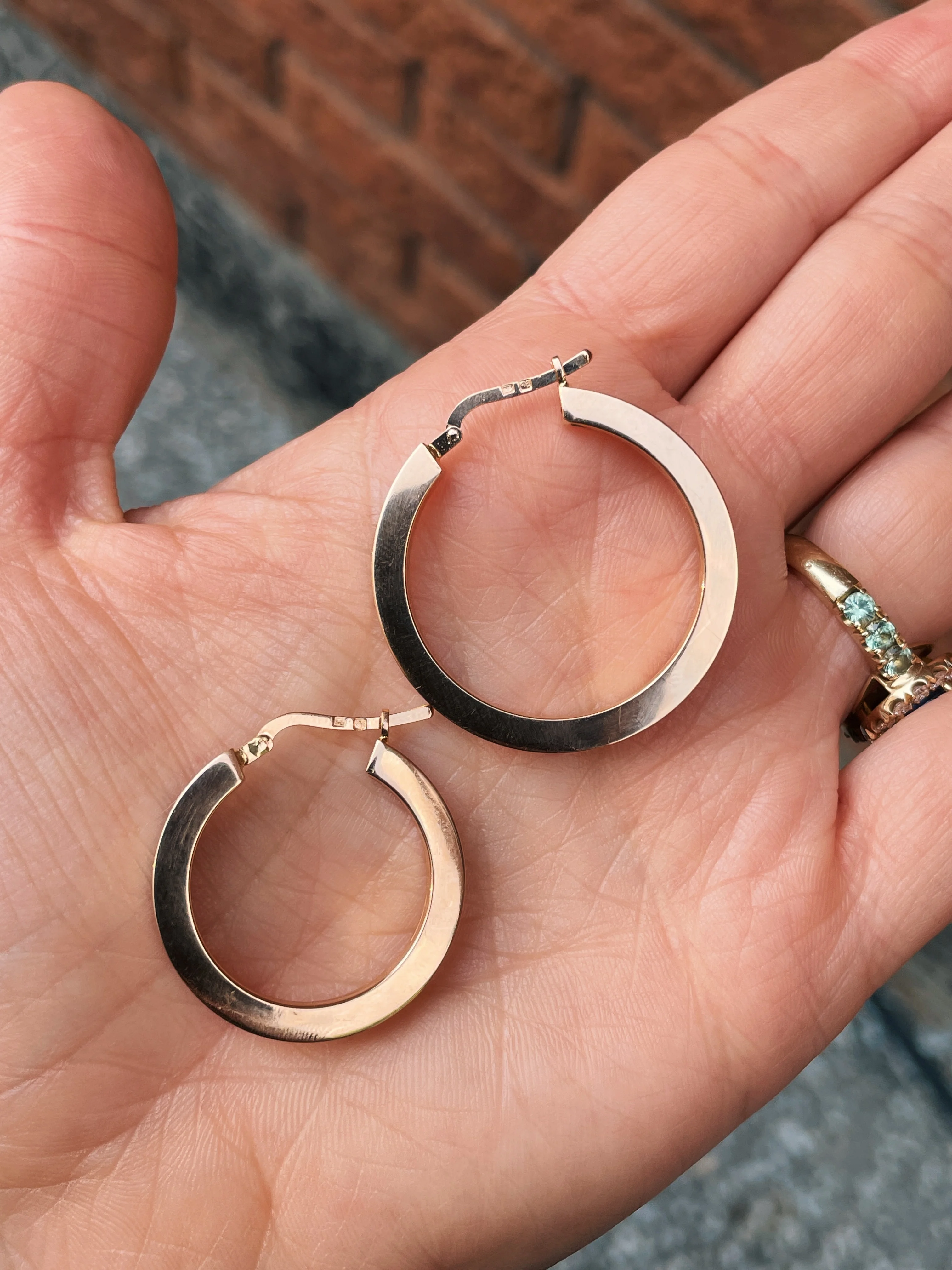 19.25k Yellow Gold Macro Flat Hoops - Image 6