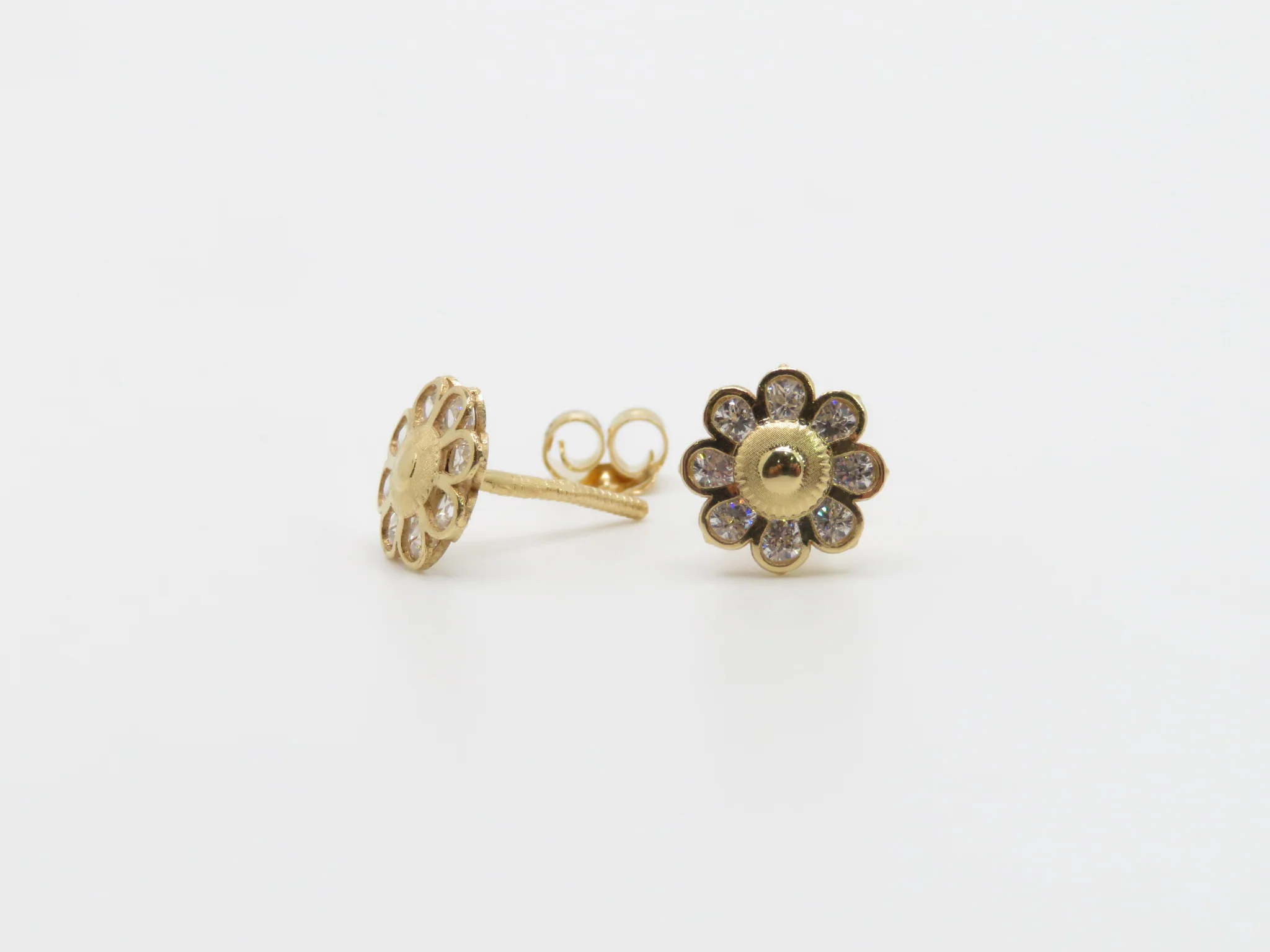 19.25k Yellow Gold Marigold Studs - Image 5