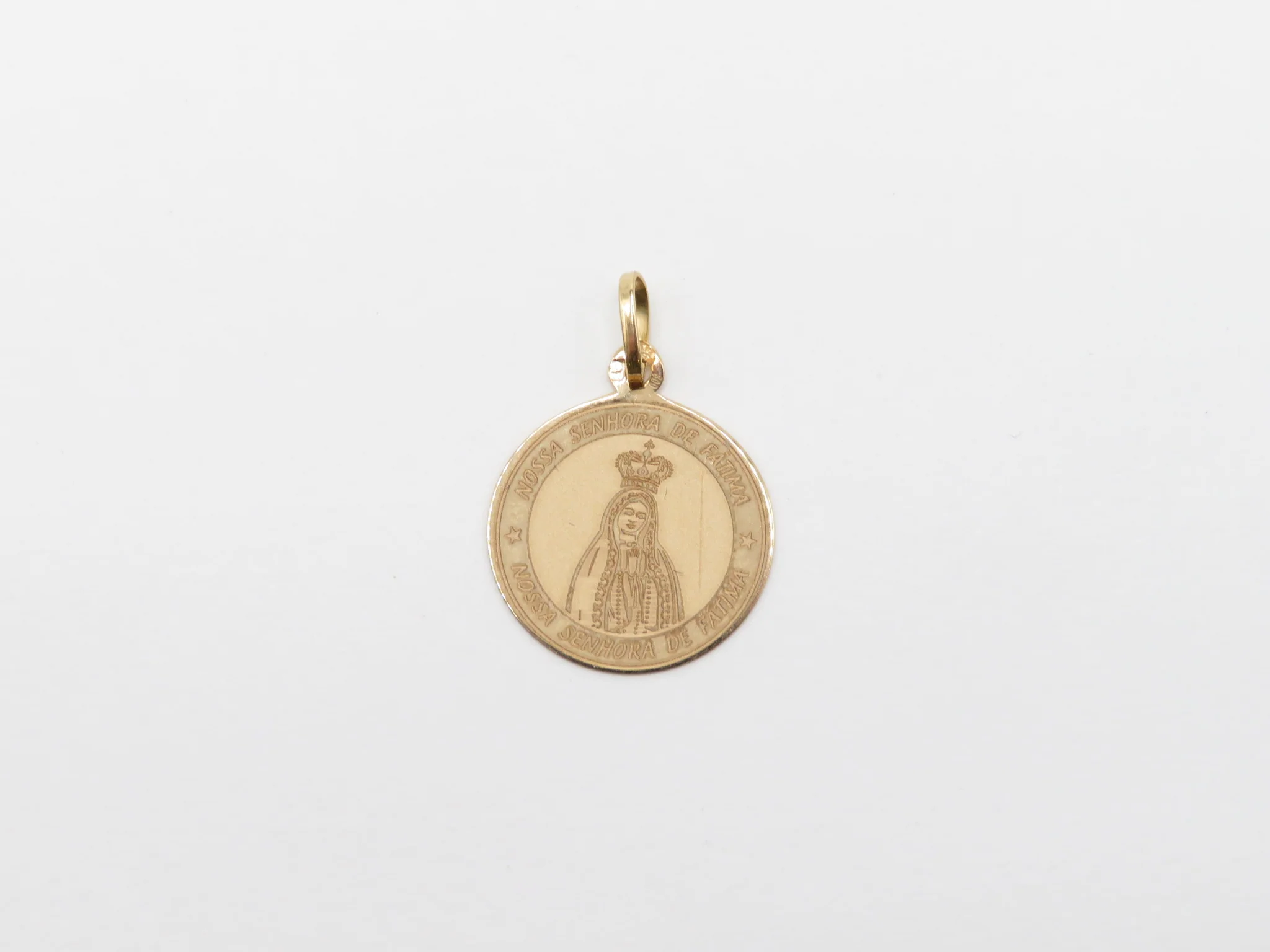 19.25k Yellow Gold Matte Finished Saint Pendant - Image 4