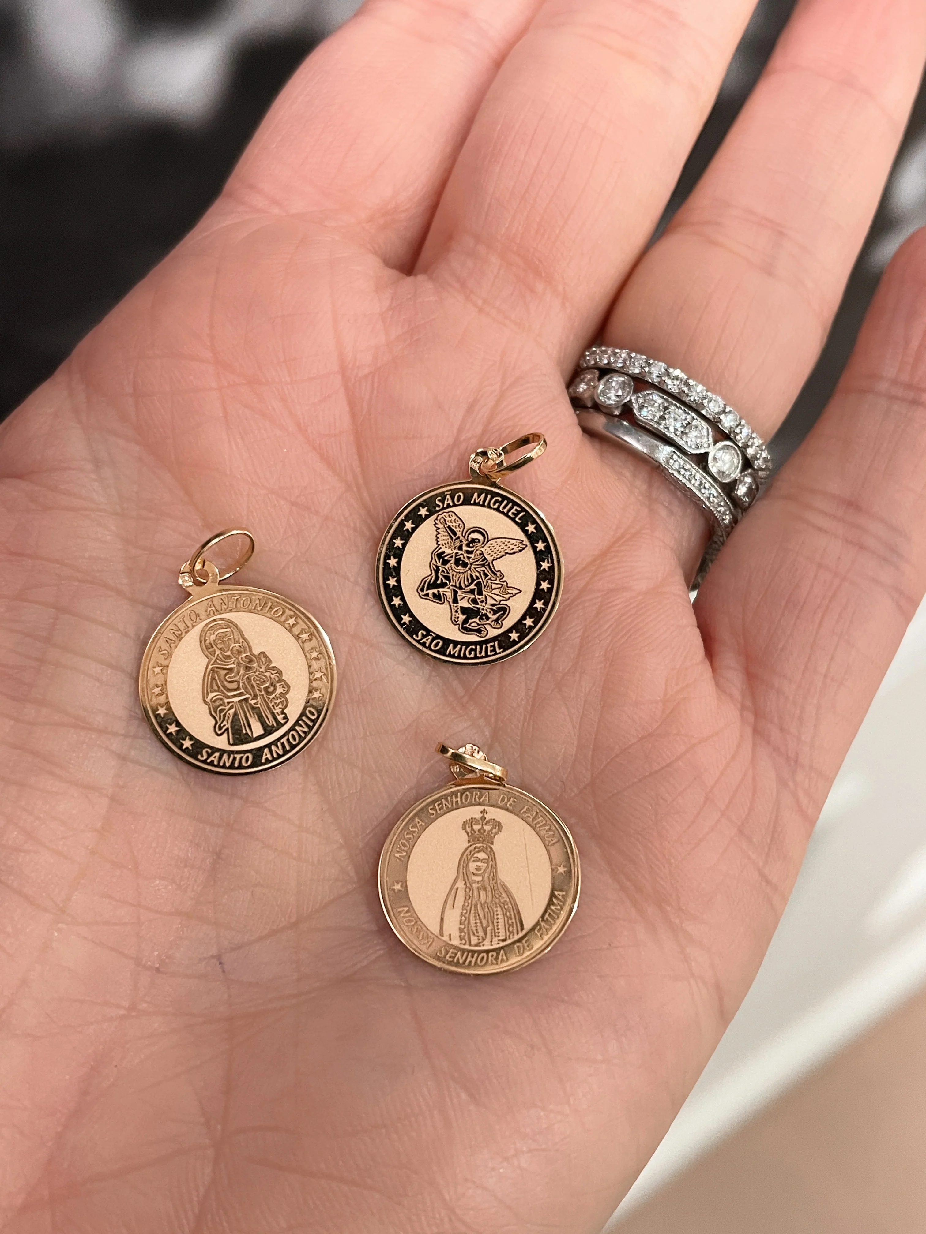19.25k Yellow Gold Matte Finished Saint Pendant - Image 5