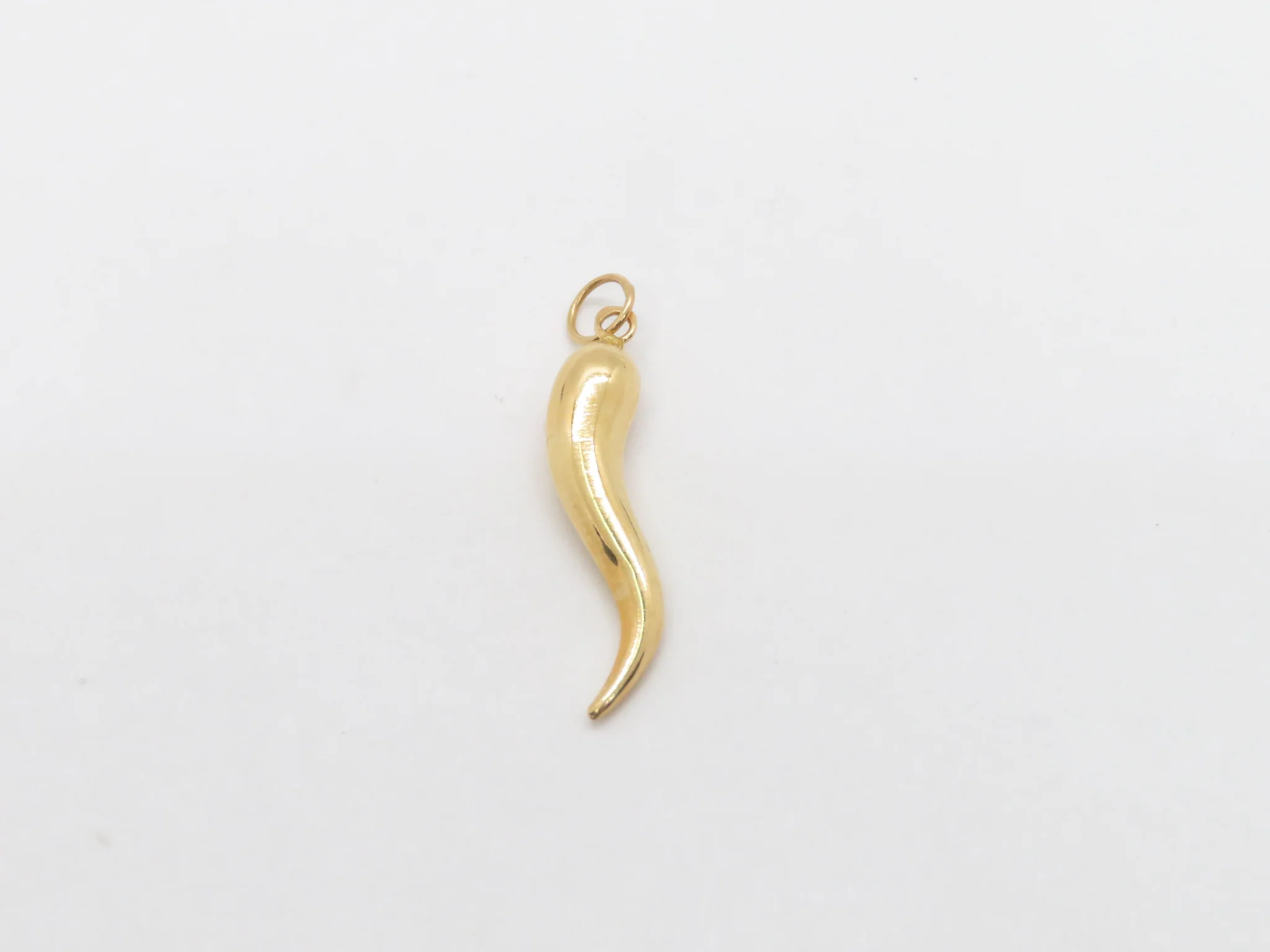 19.25k Yellow Gold Horn Pendant - Image 3