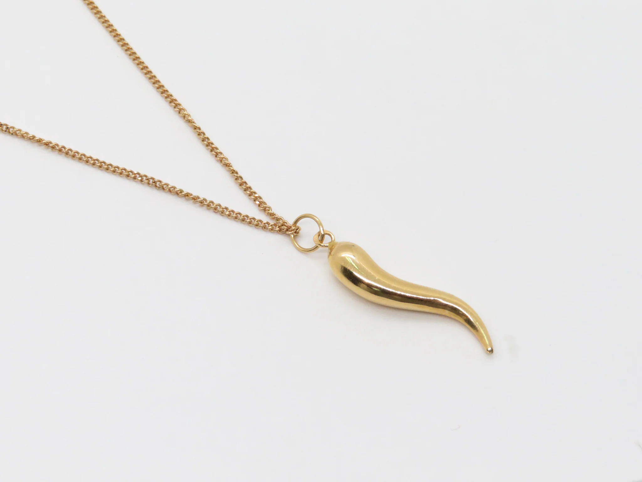 19.25k Yellow Gold Horn Pendant - Image 4