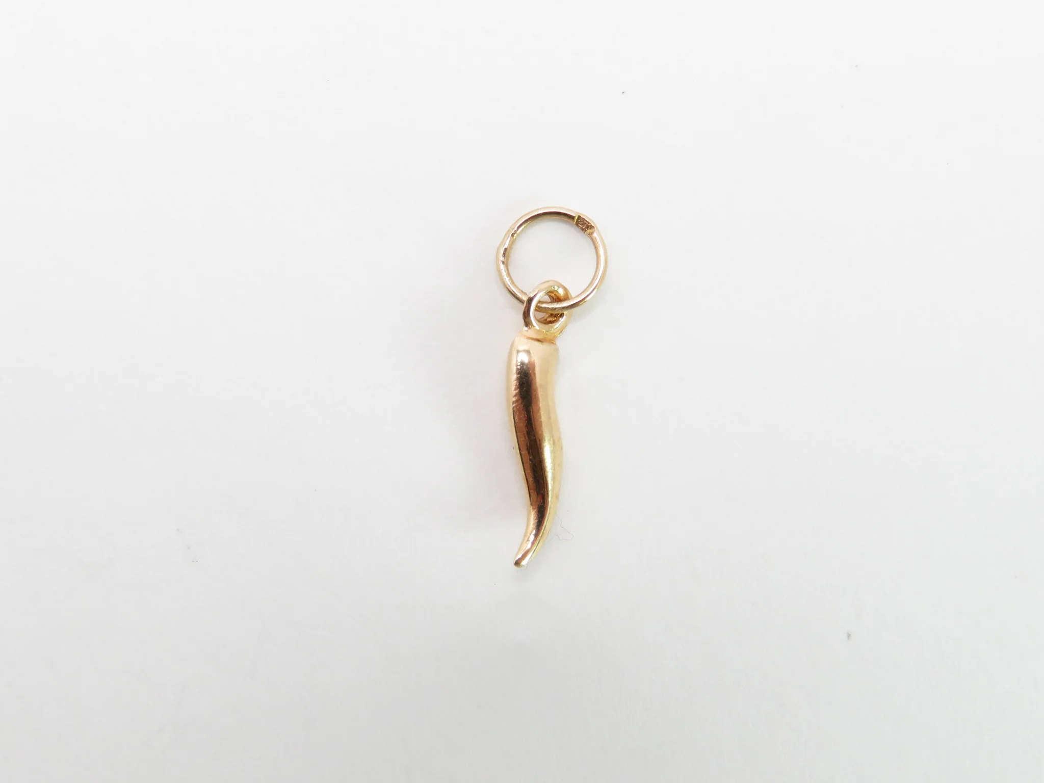 19.25k Yellow Gold Horn Pendant - Image 5