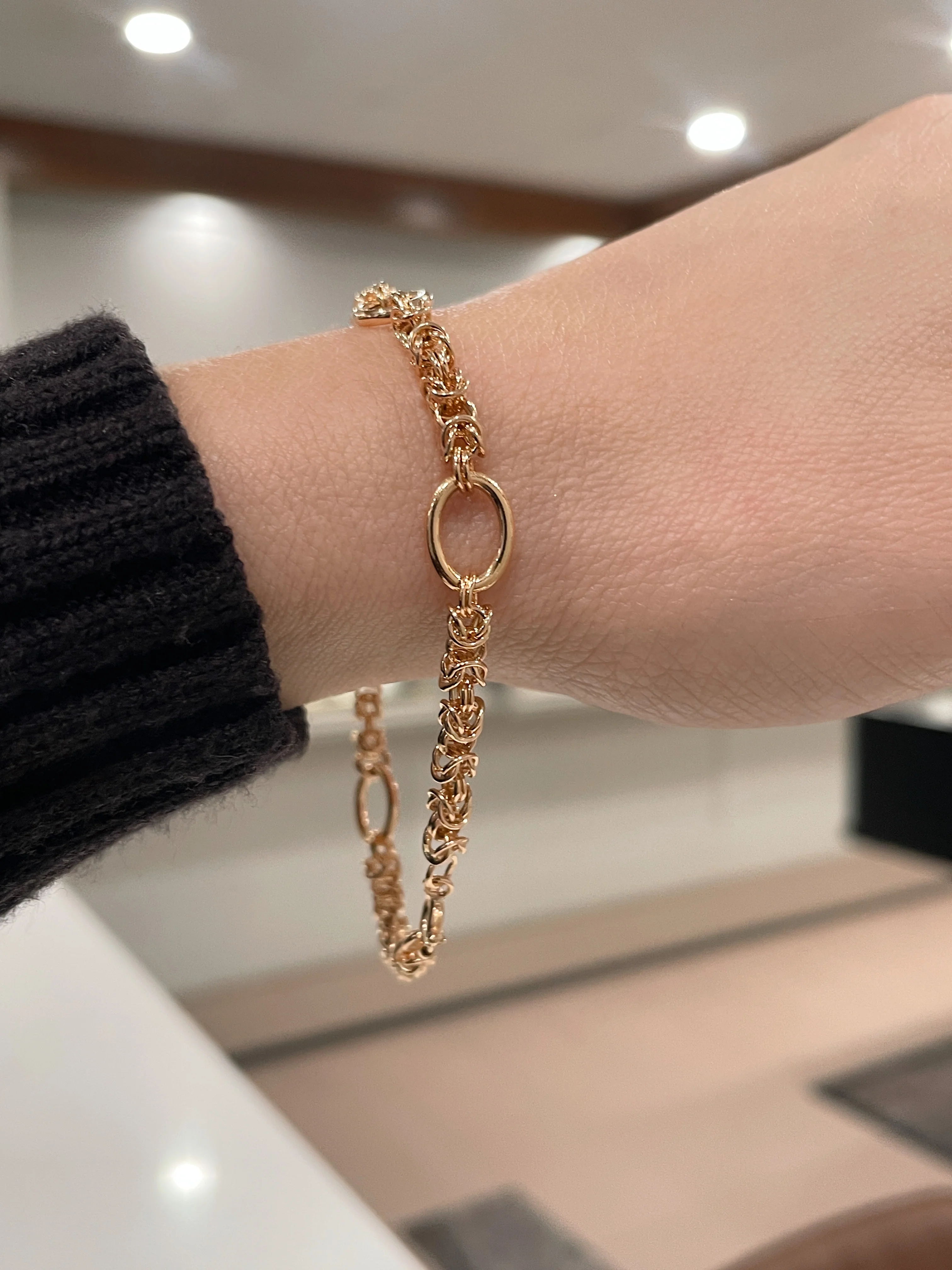19.25k Yellow Gold Mesh & Oval Link Bracelet - Image 3