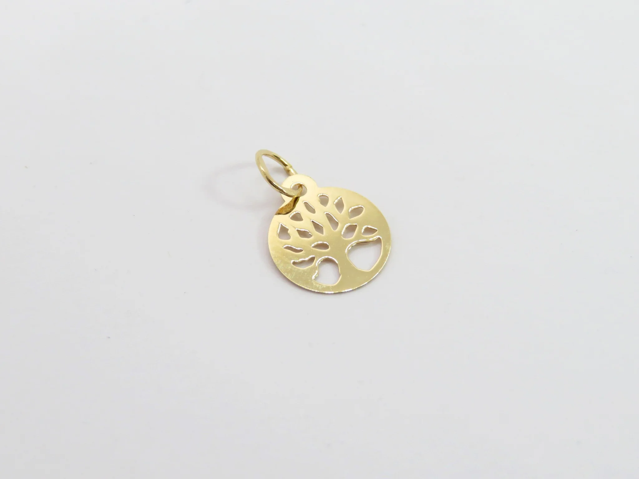 19.25k Yellow Gold Mini Tree of Life Charm - Image 3