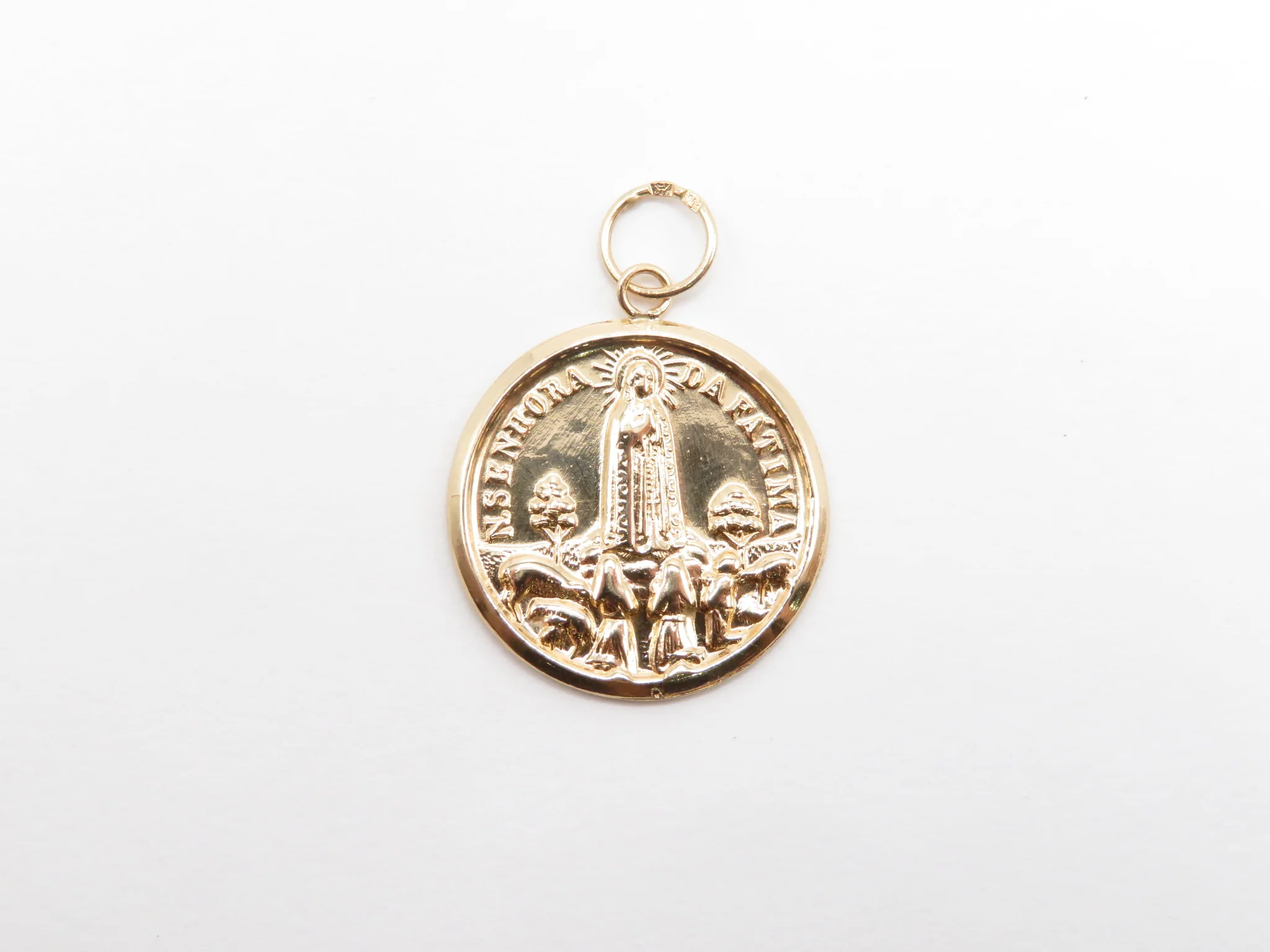19.25k N.S de Fatima Medallion