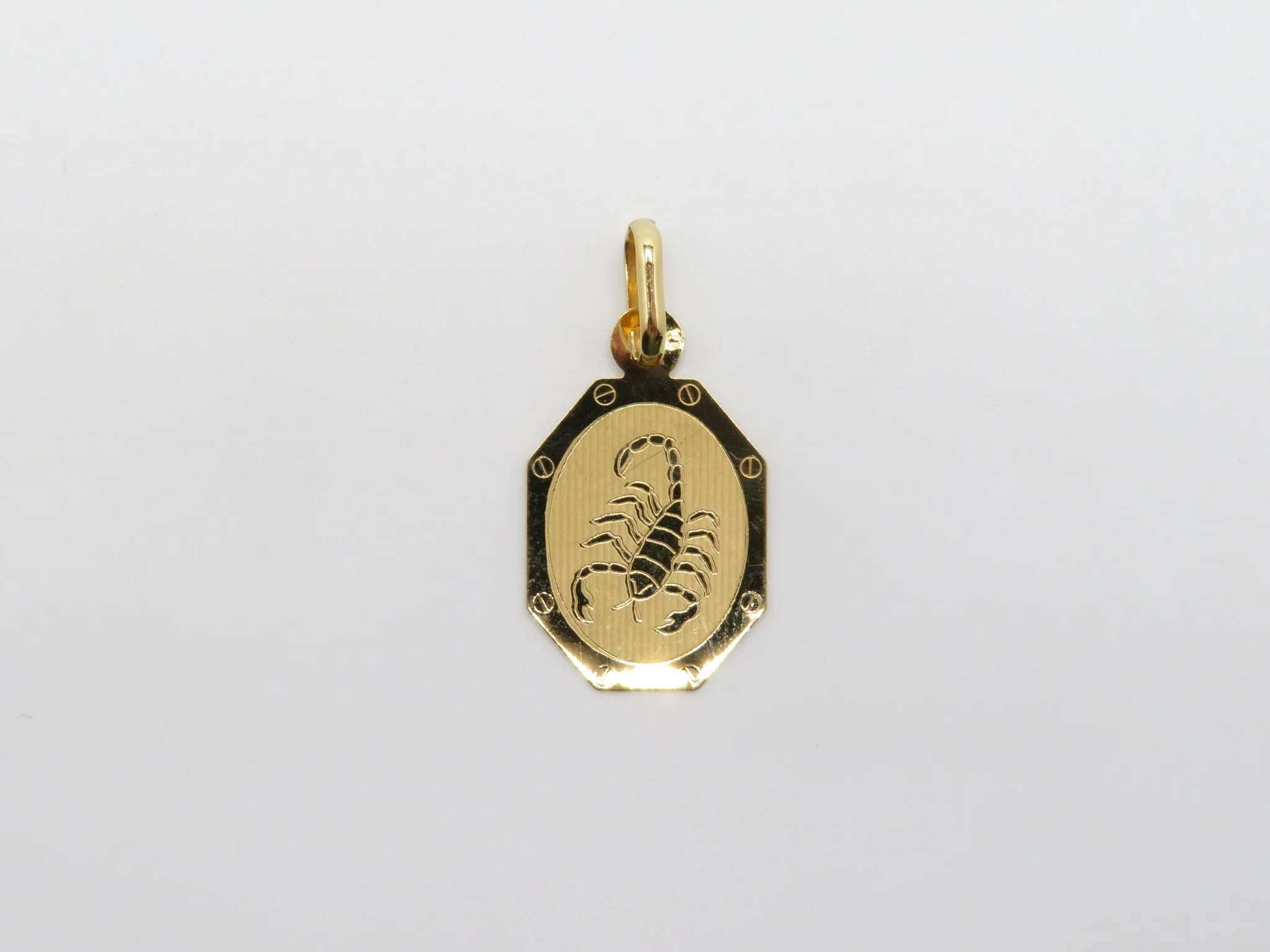 19.25k Bolted Zodiac Pendant - Image 5