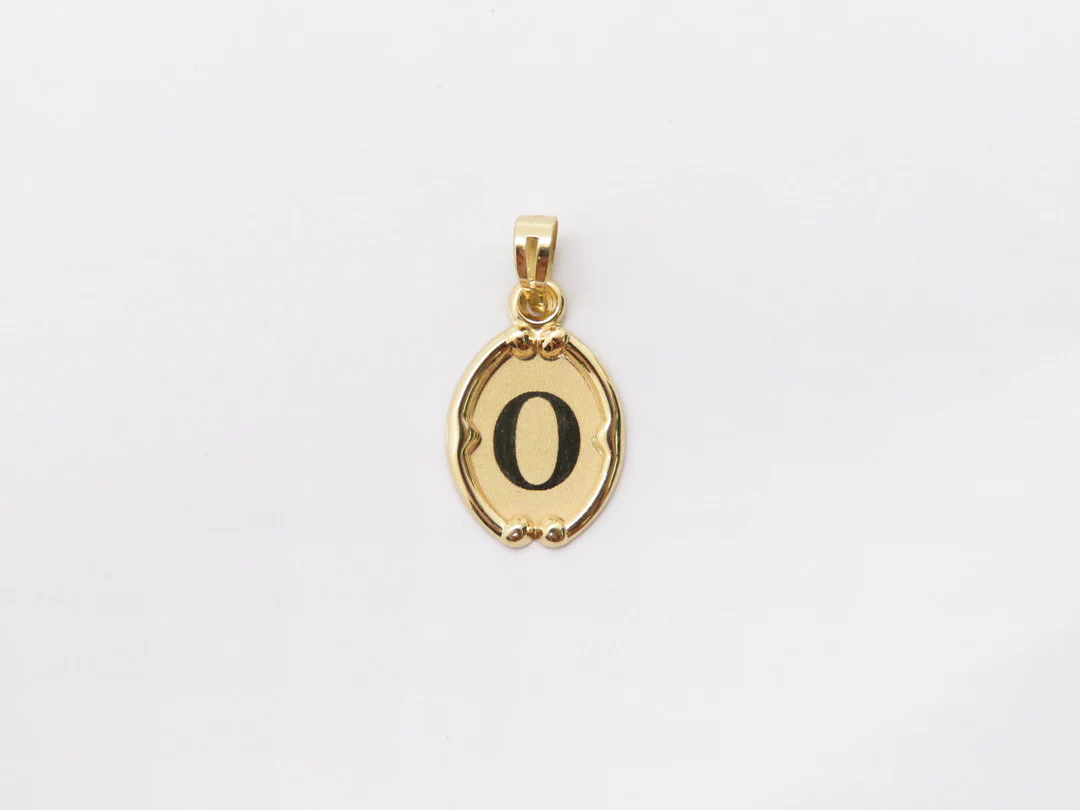 19.25k Oval Trimmed Initial Pendant - Image 18