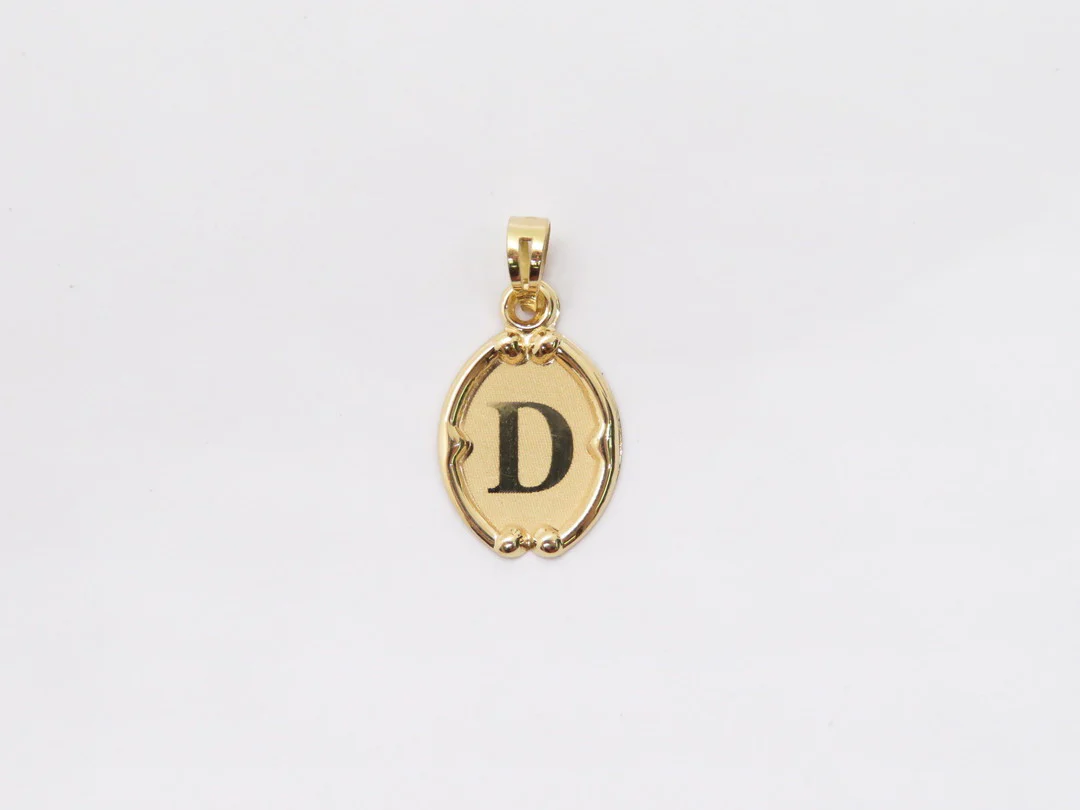 19.25k Oval Trimmed Initial Pendant - Image 7