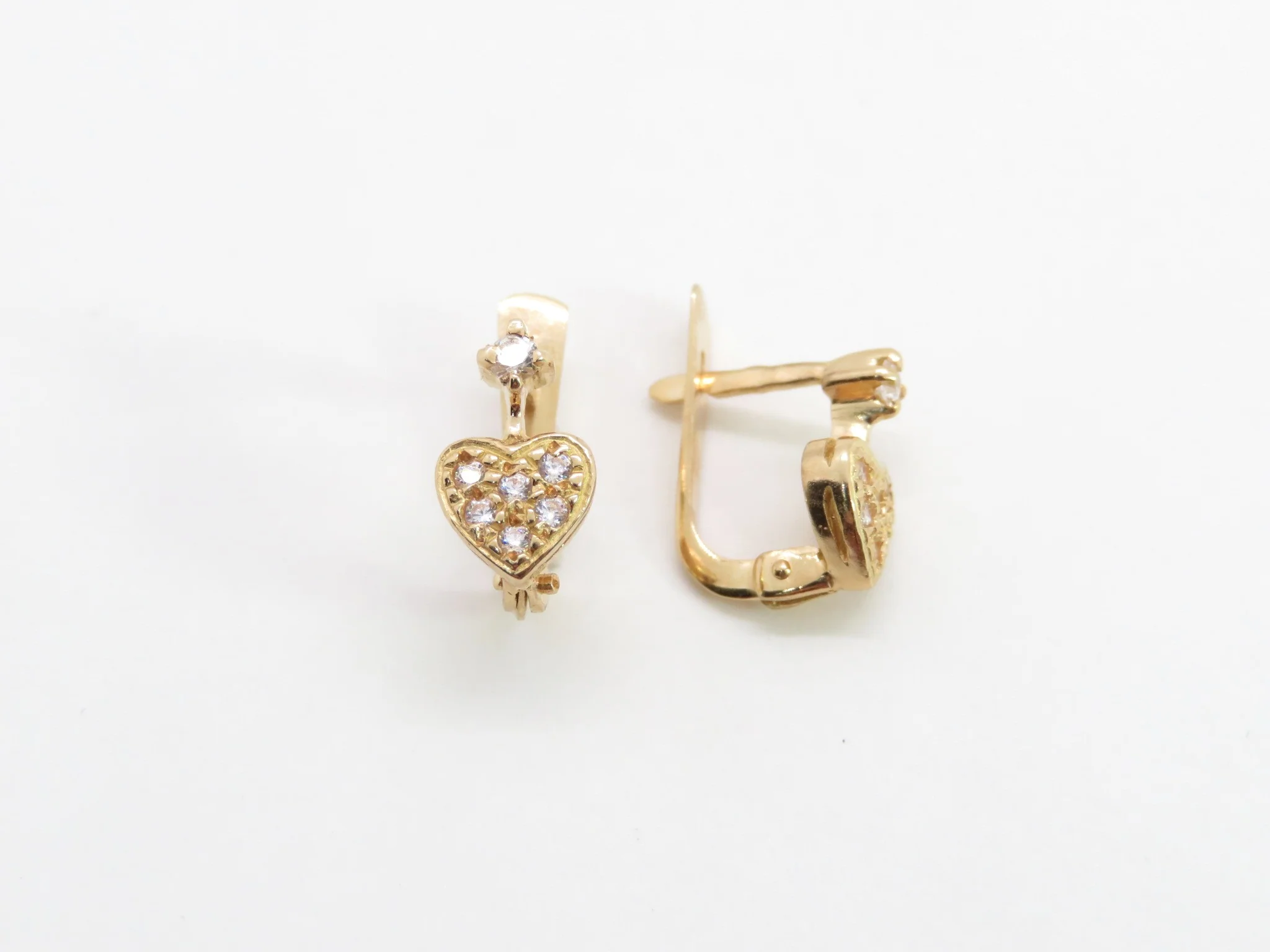 19.25k Pave Heart Earrings - - Image 3