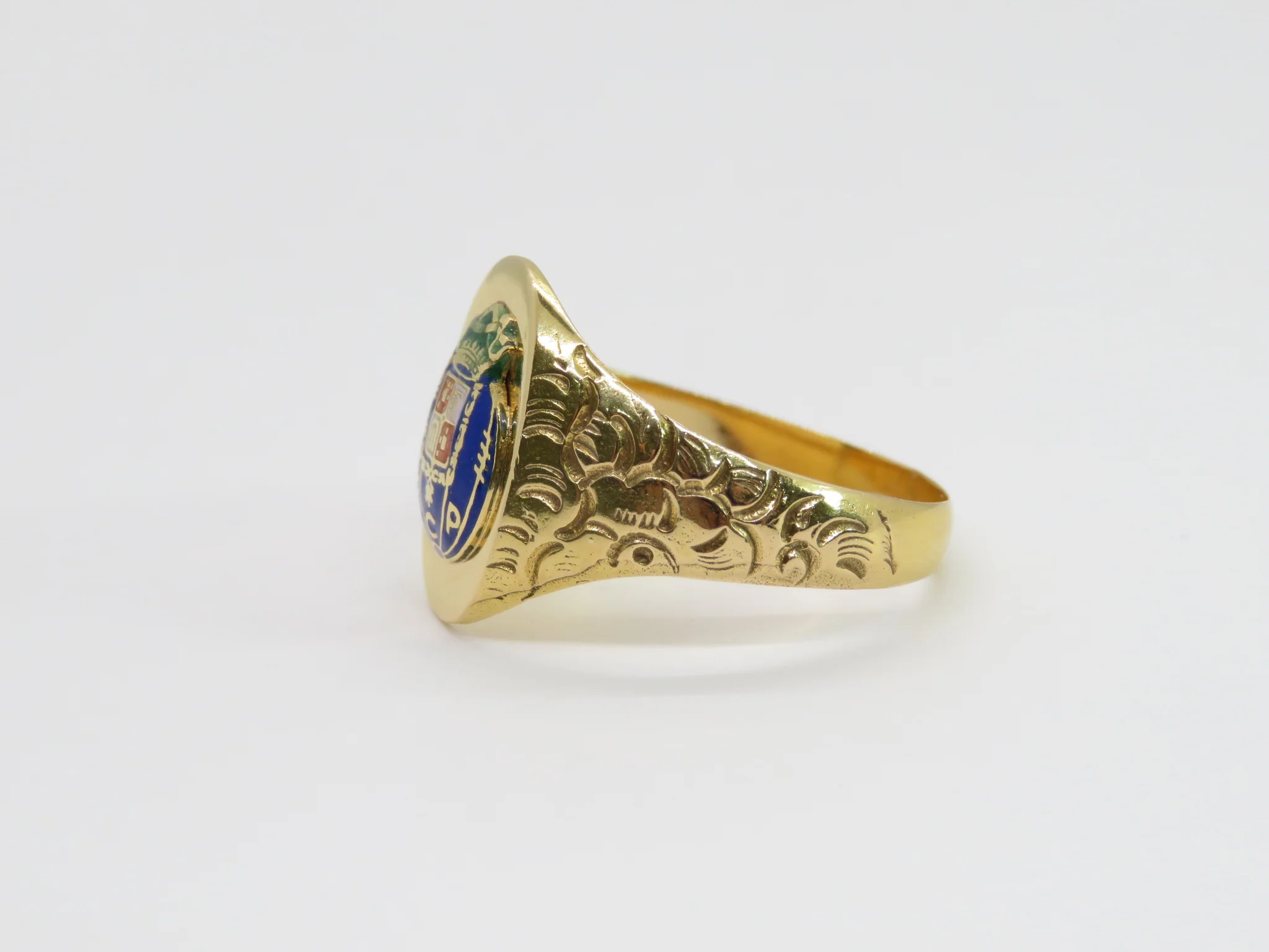 19.25k Yellow Gold Oval Porto Ring - Image 2
