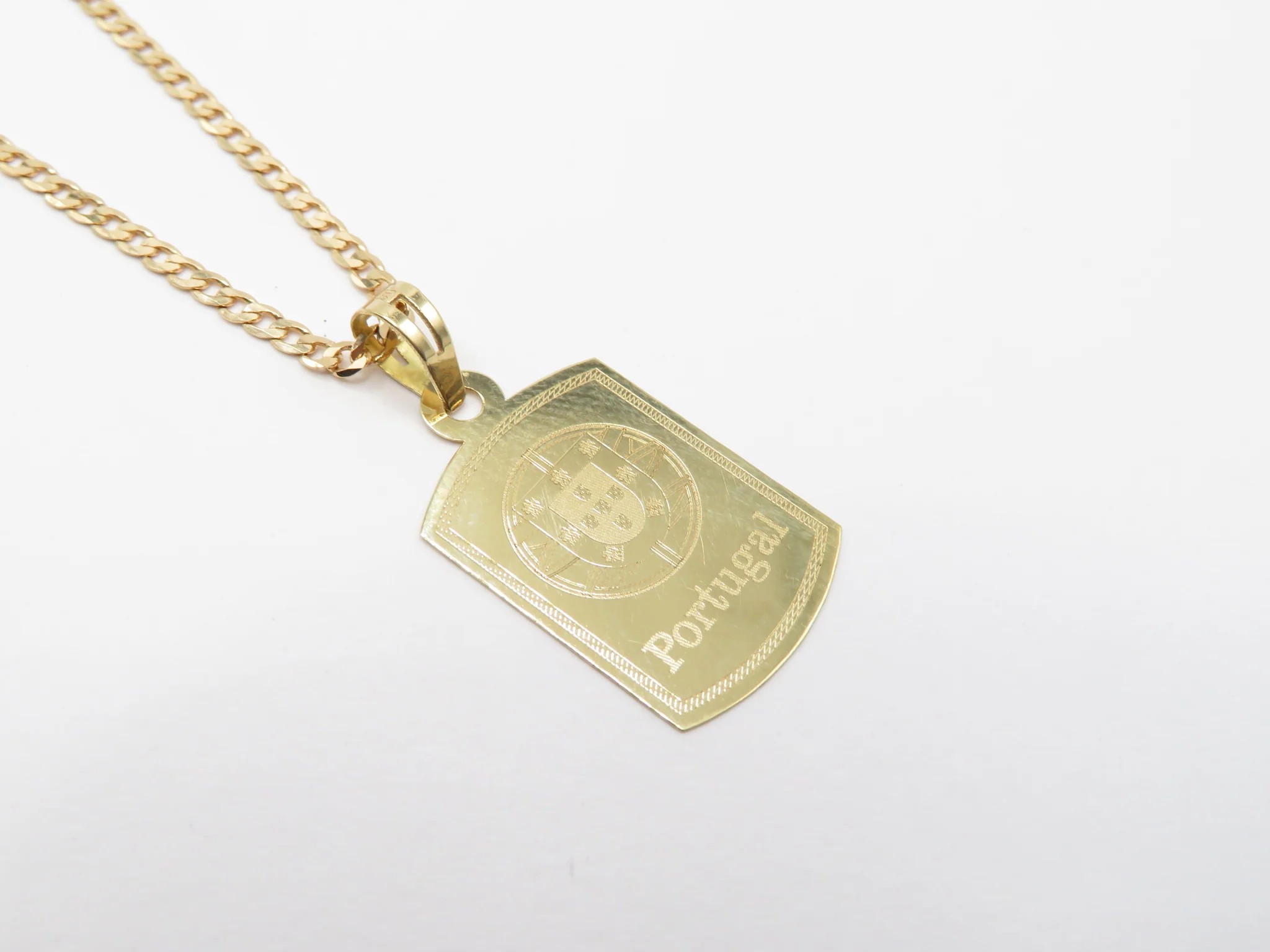 19.25k Yellow Gold Portugal Crest Tag Pendant - Image 4