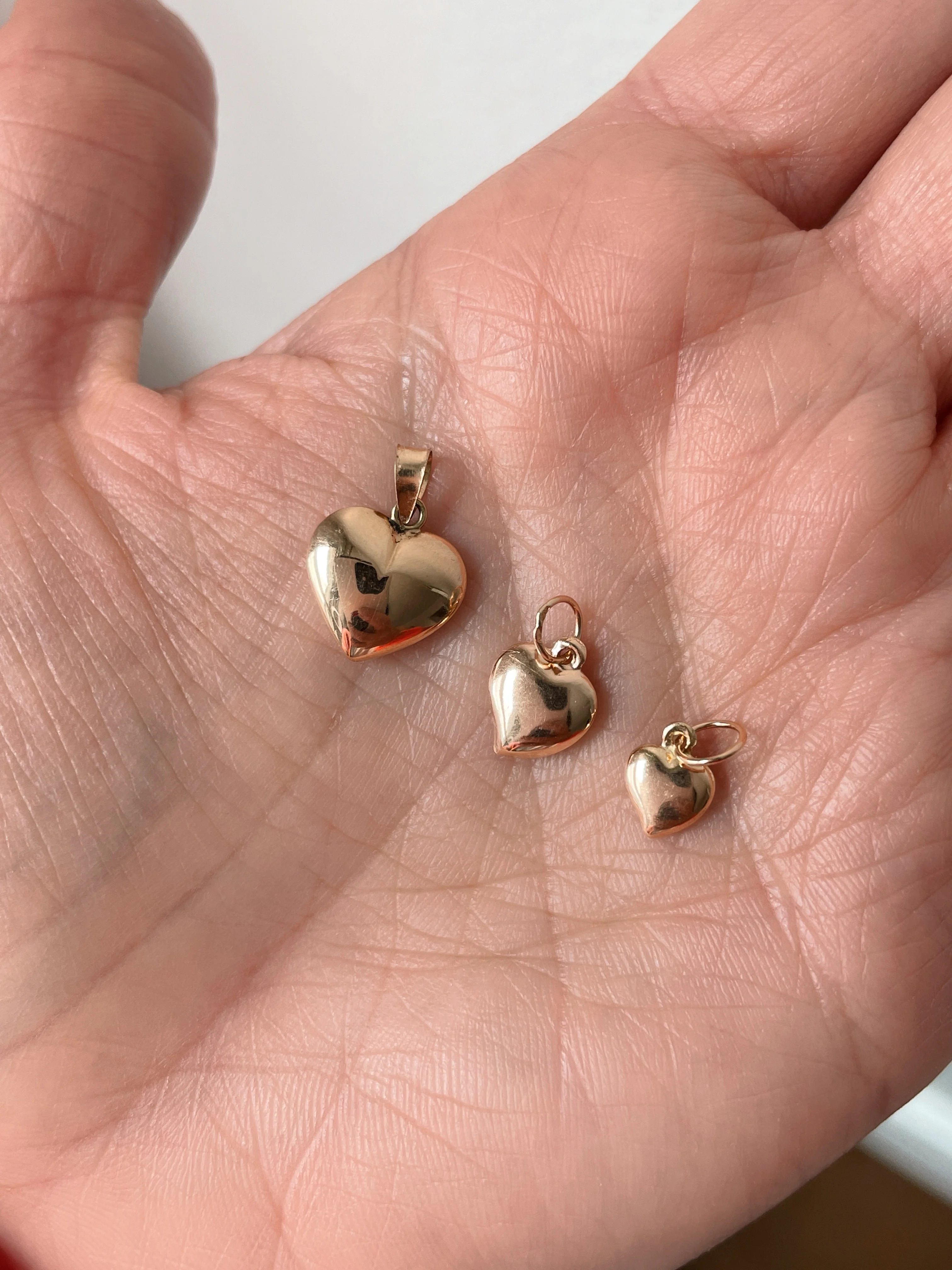 19.25k Yellow Gold Puffy Heart Charm - Image 8