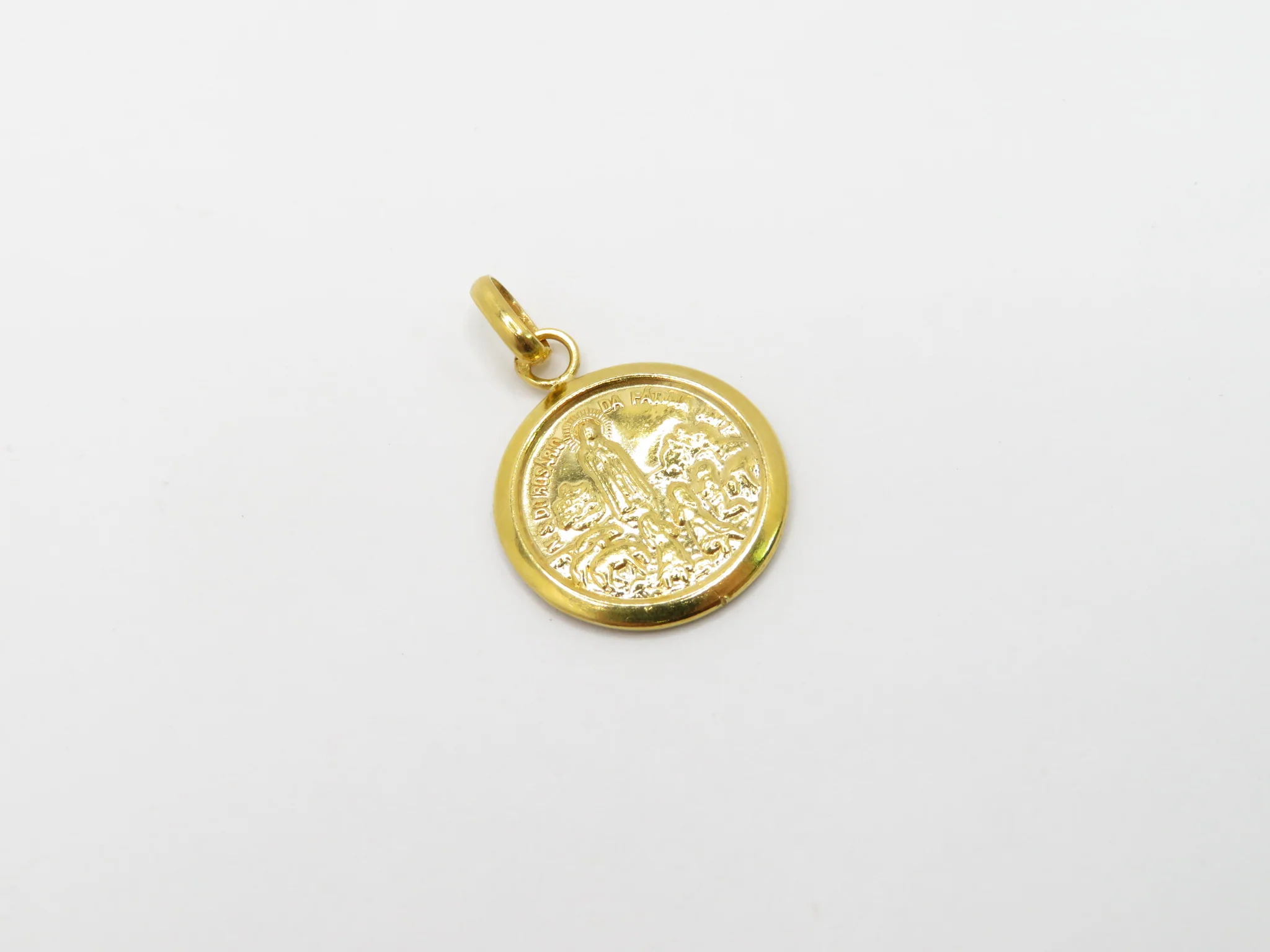 19.25k Yellow Gold Round Fatima Medal
