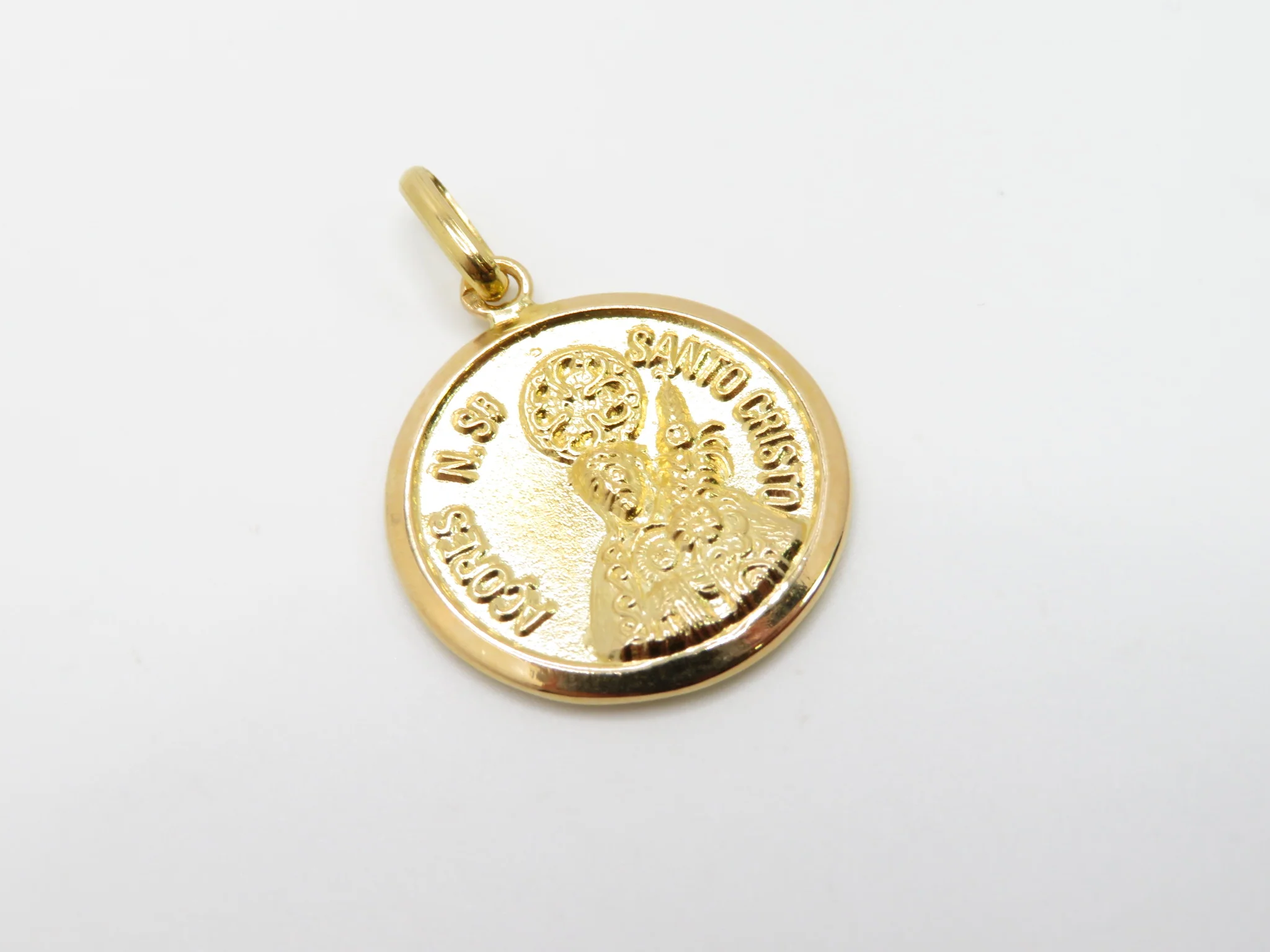 19.25k Santo Cristo Medallion - Image 4