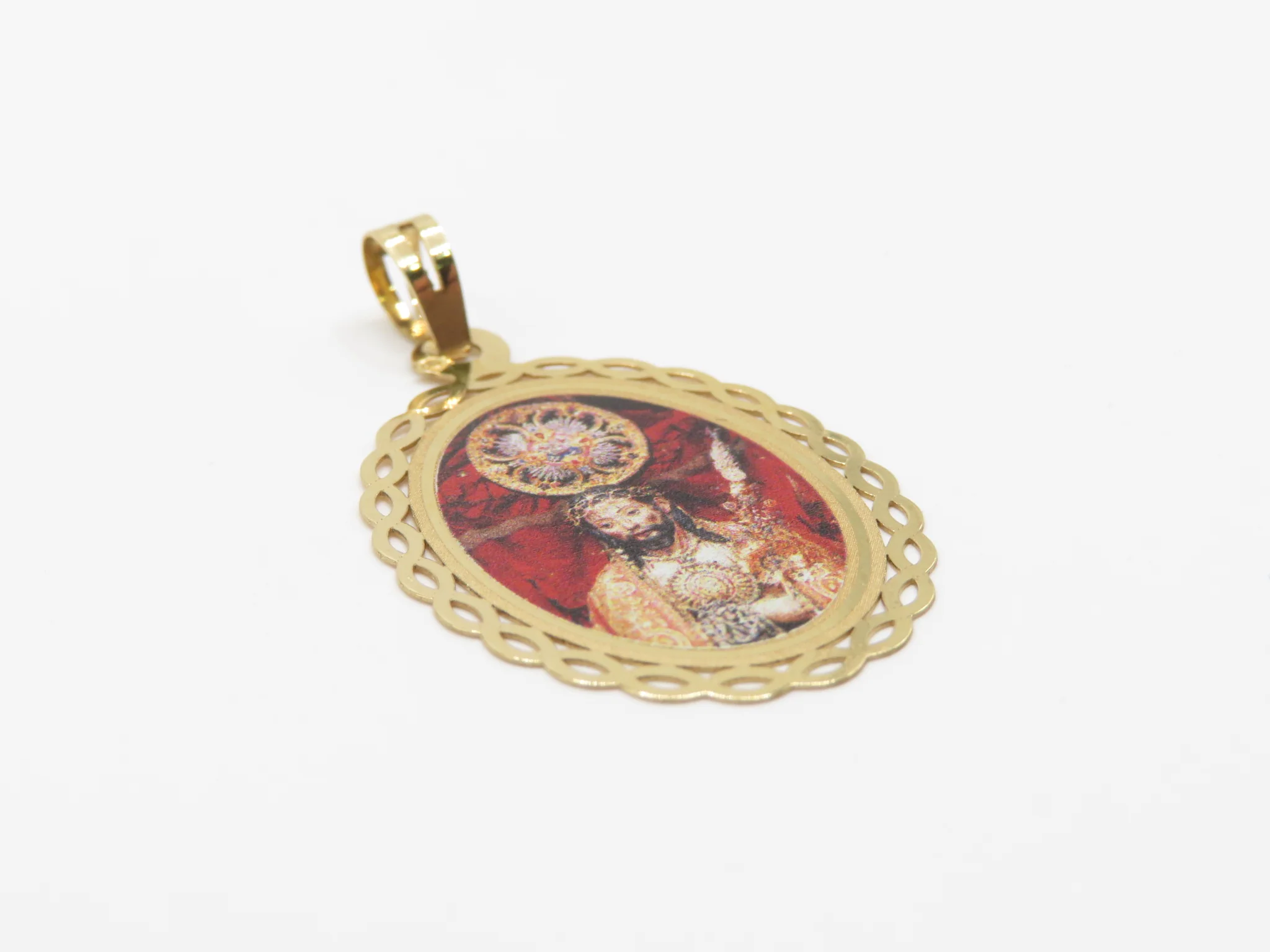 19.25k Yellow Gold Senhor Santo Cristo Pendant - Image 4