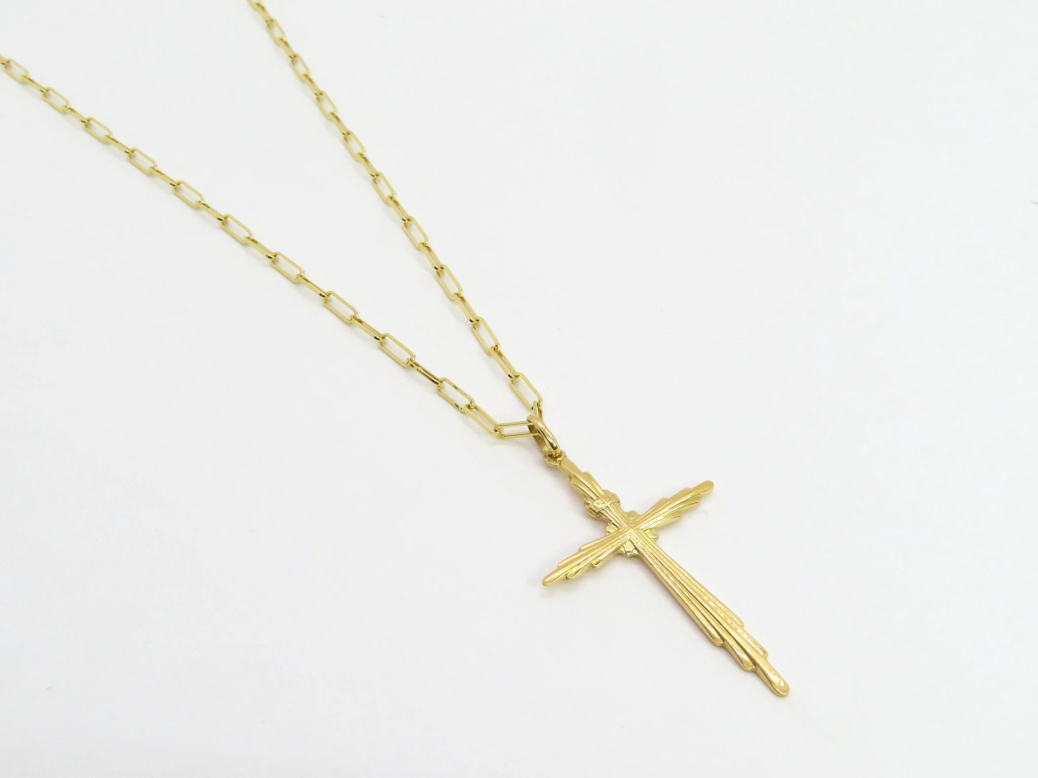19.25k Yellow Gold Linear Cross - Image 3