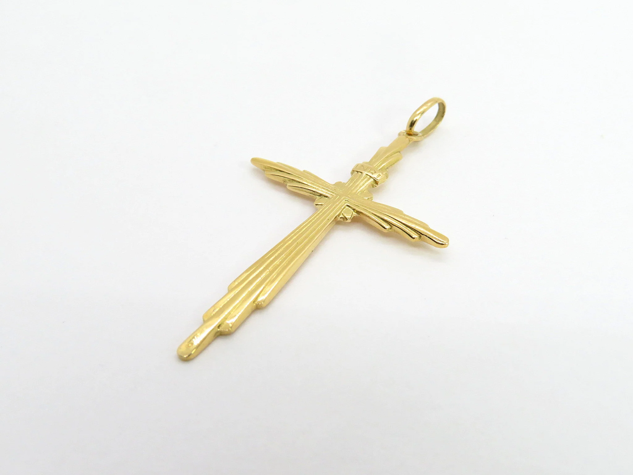 19.25k Yellow Gold Linear Cross - Image 6