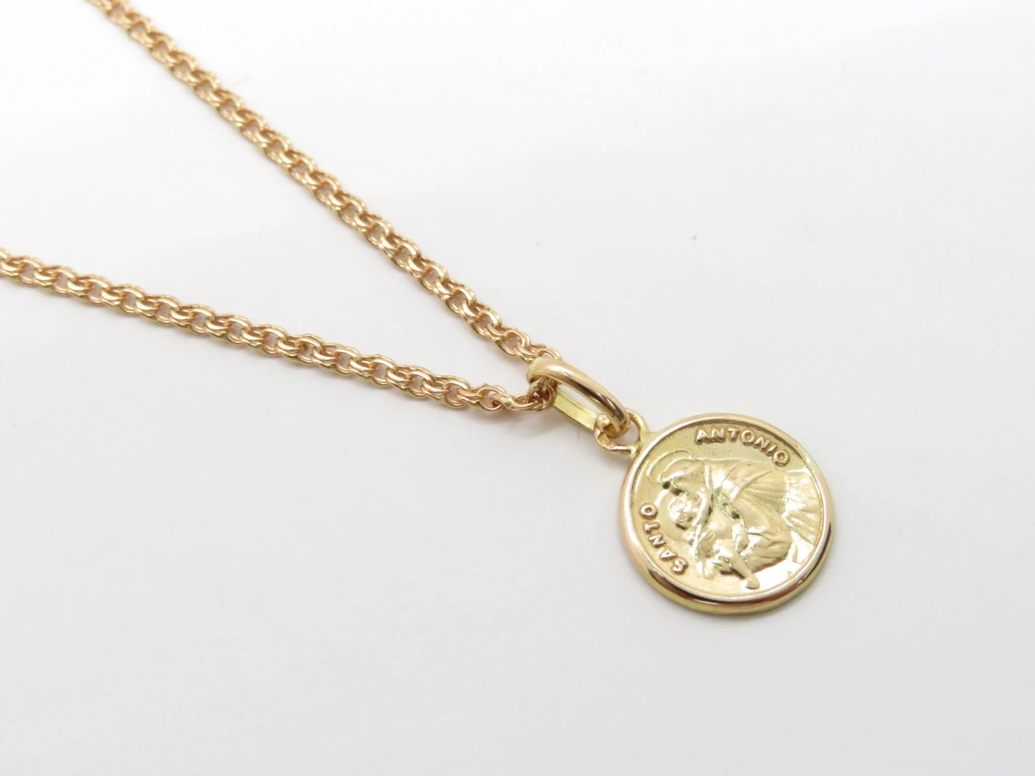 19.25k Yellow Gold St. Anthony Medal - Image 6