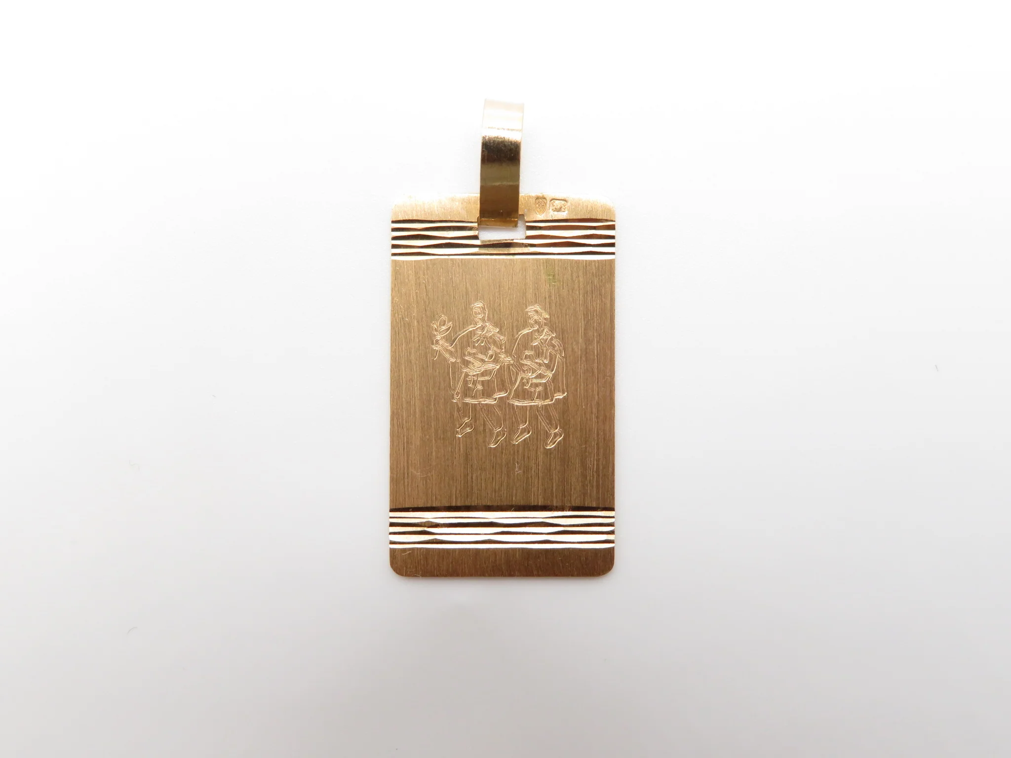 19.25k Yellow Gold Tag Zodiac Pendant - Image 5