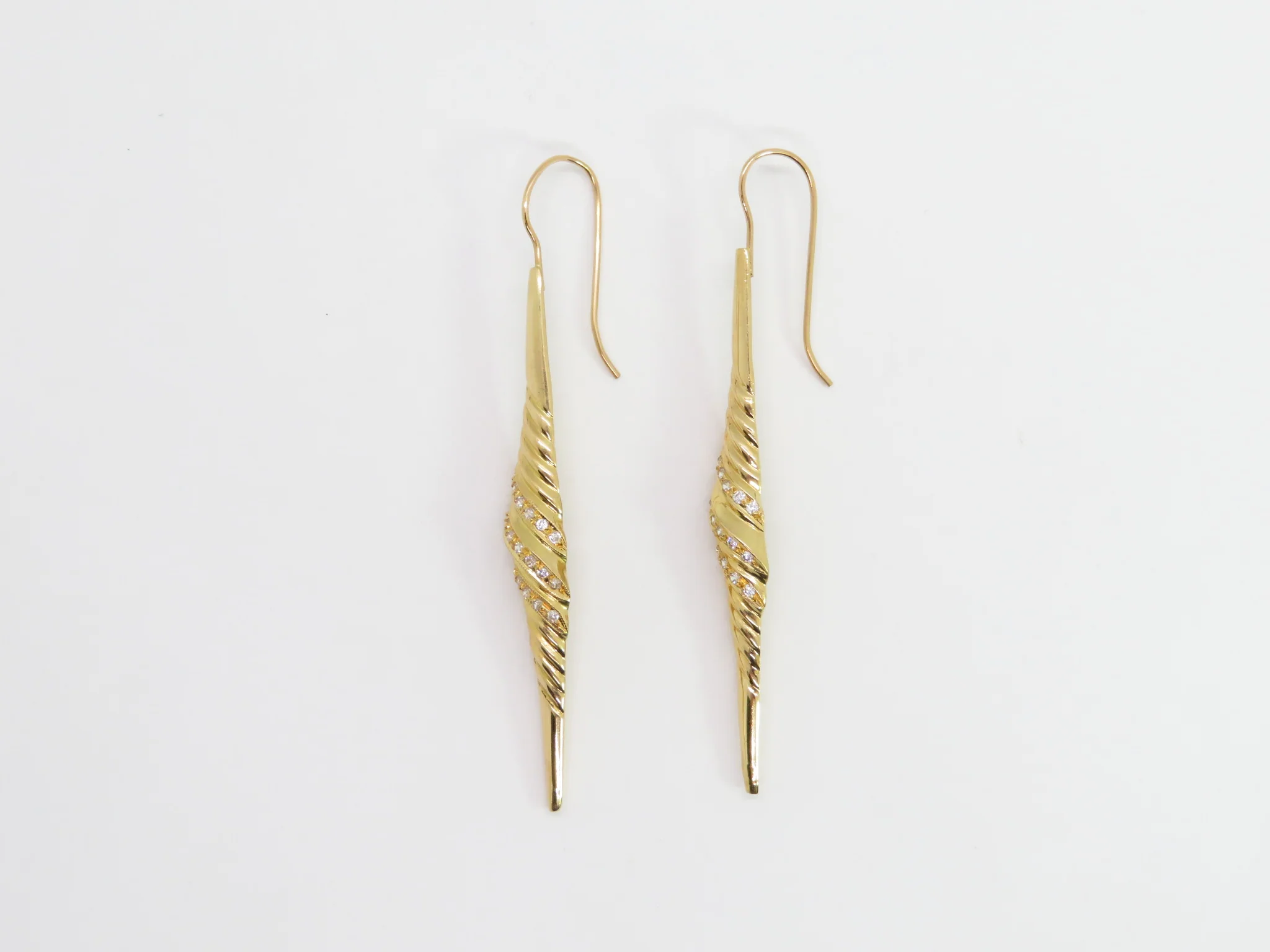 19.25k The Marilyn Drop Earrings - Image 5