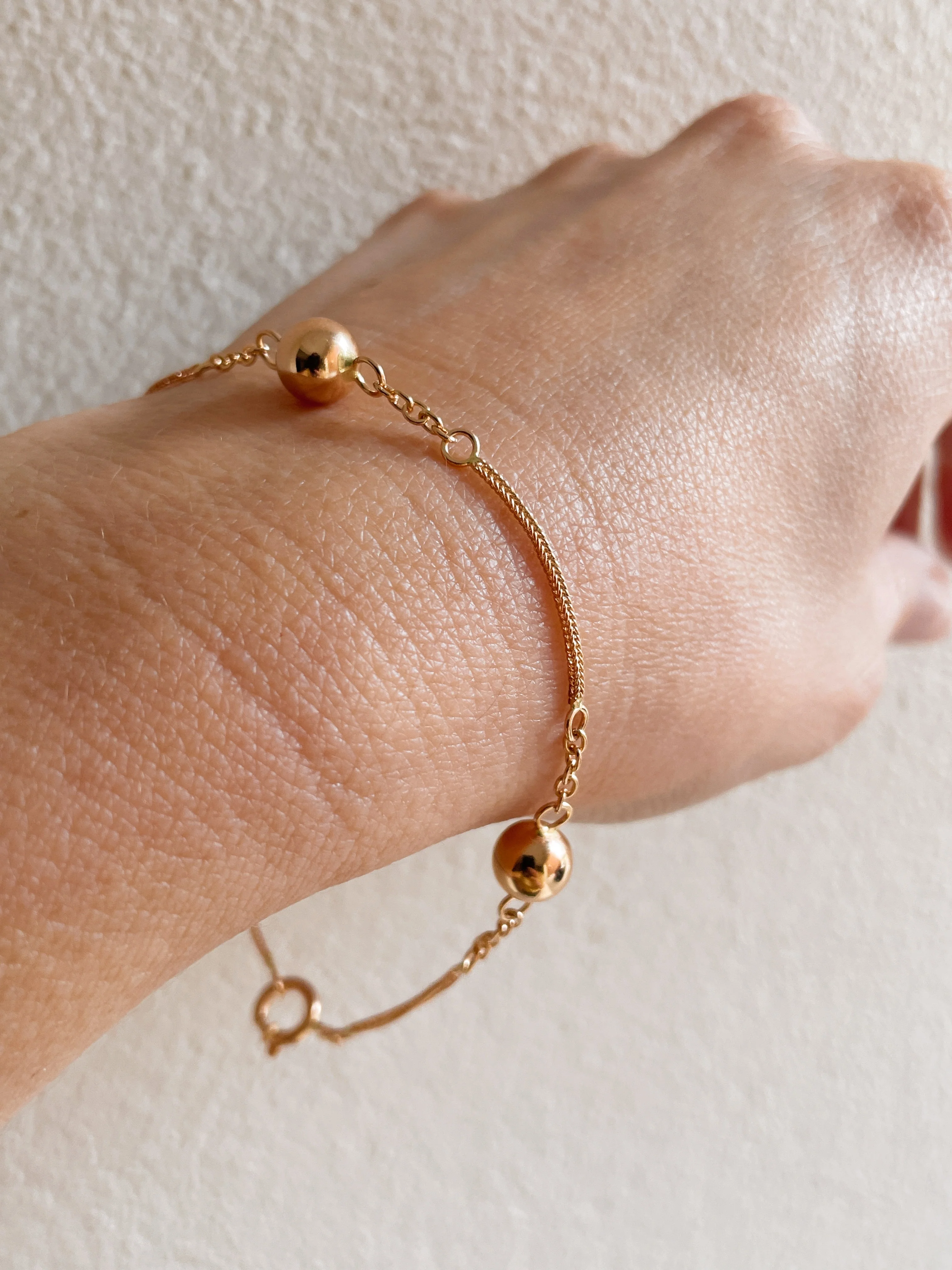 19.25k Yellow Gold Triple Ball & Link Bracelet - Image 2