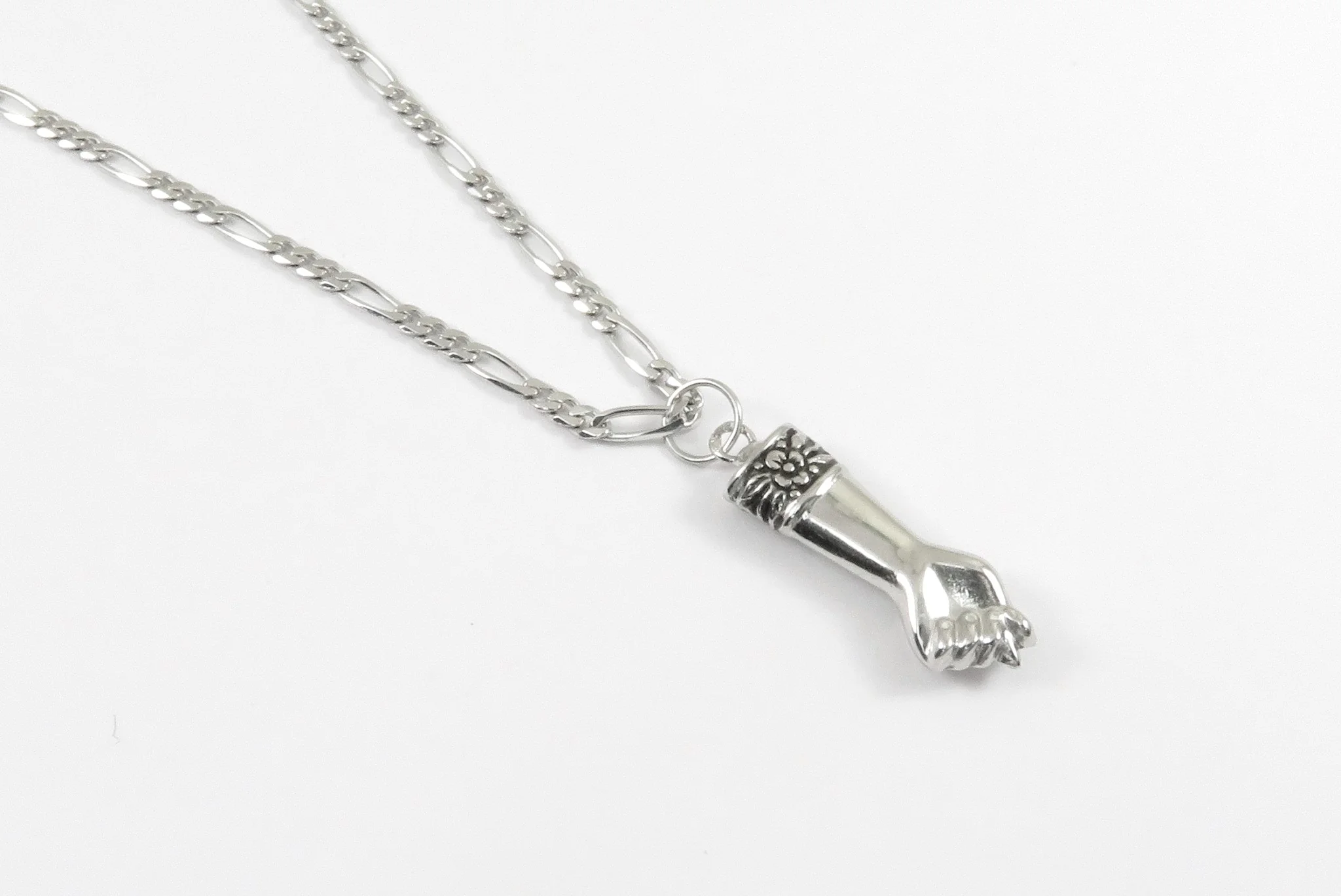 19.25k White Gold Figa Charm - Image 3