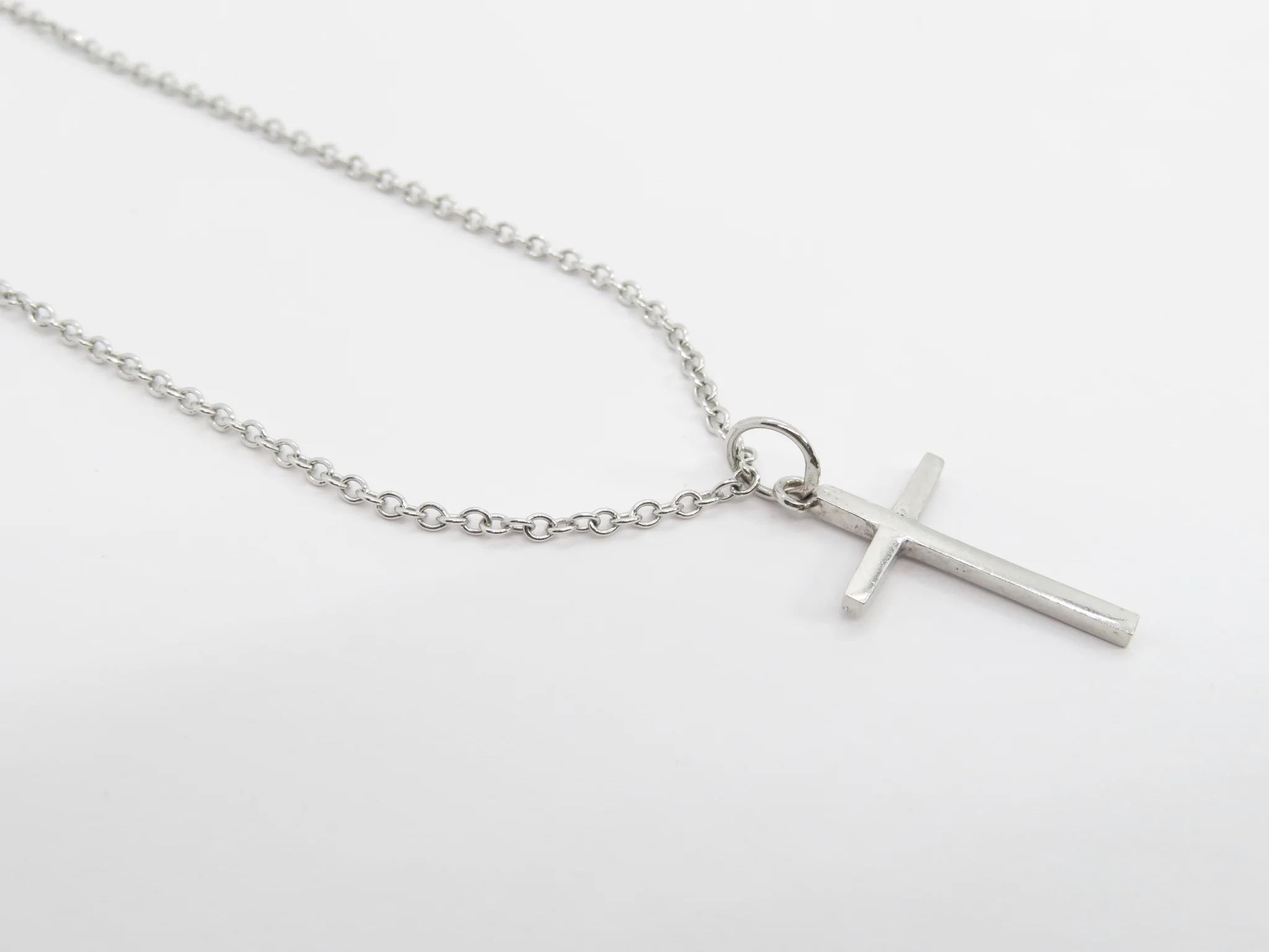 19.25k White Gold Squared Cross - Image 5