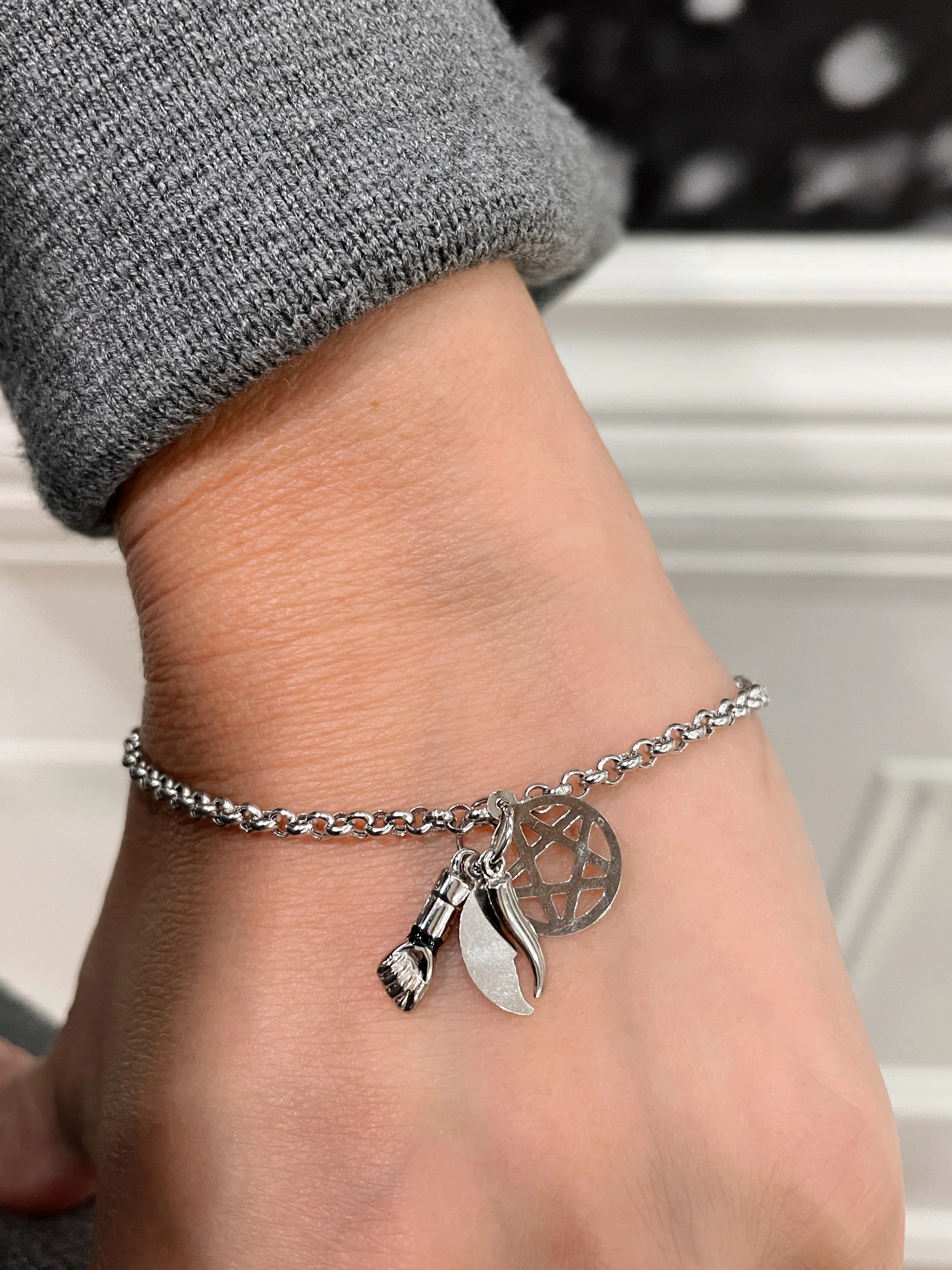19.25k White Gold Figas Charm Set - Image 2