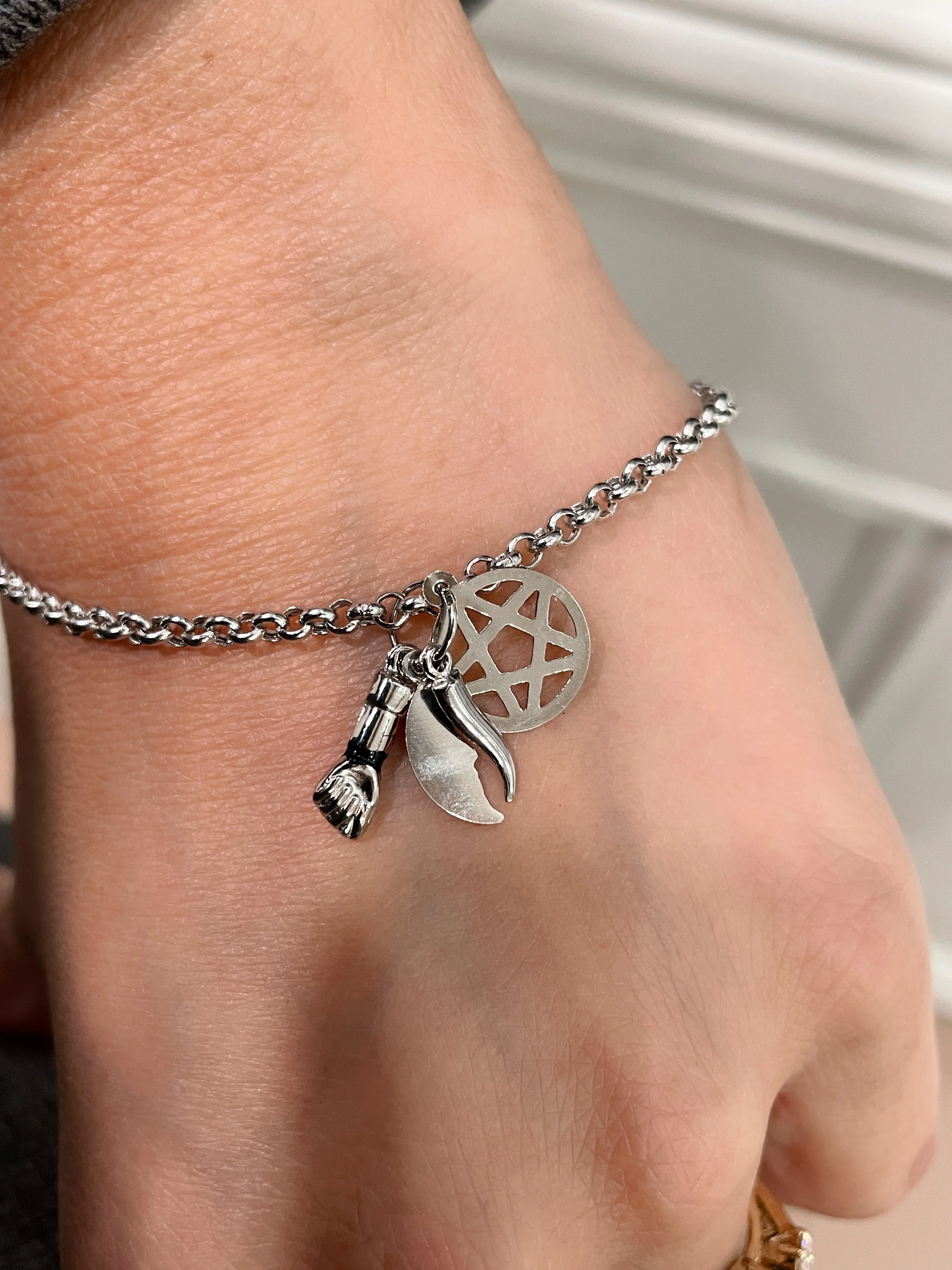 19.25k White Gold Figas Charm Set - Image 7