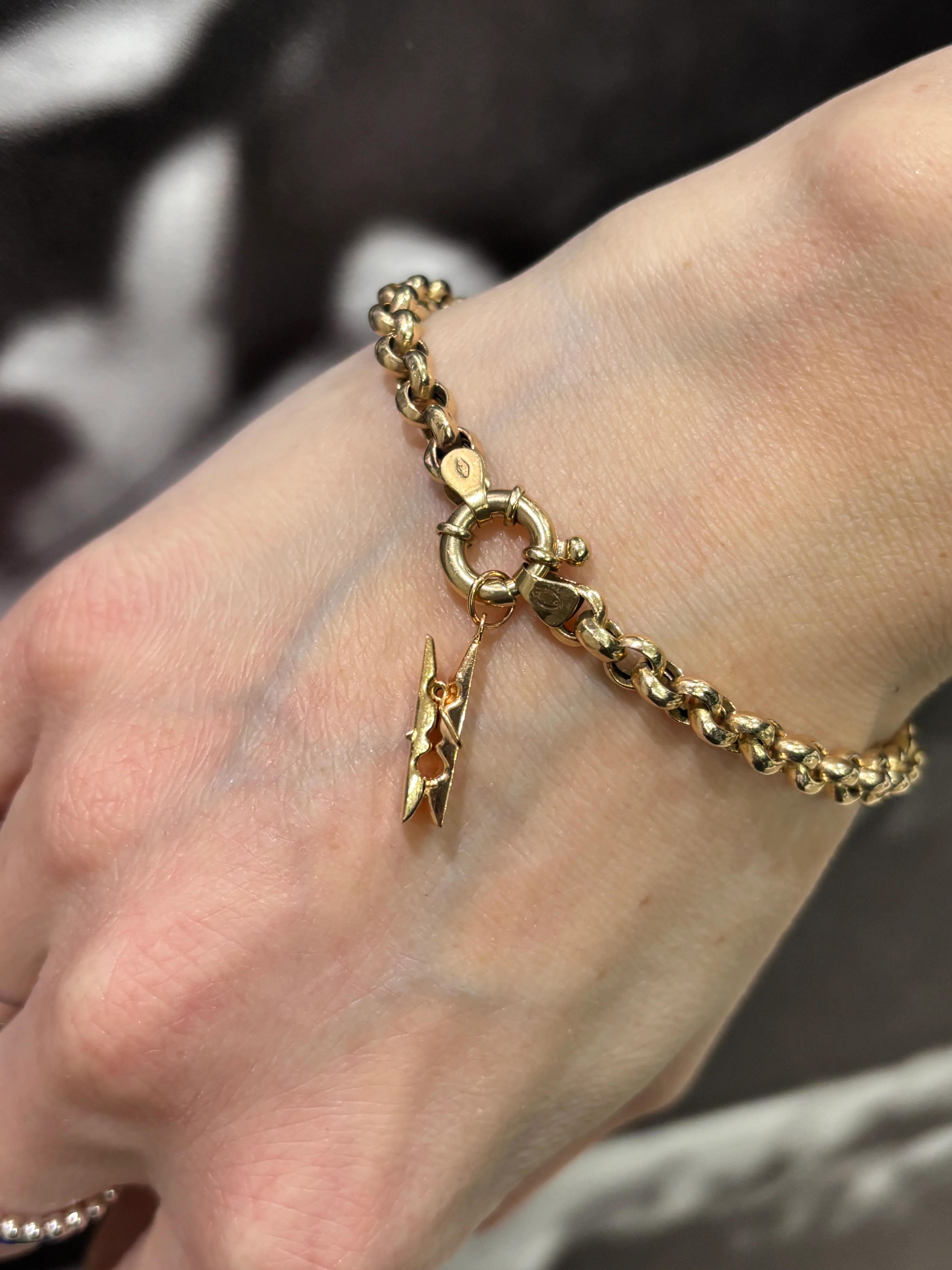 19.25k Yellow Gold Clothespin Charm - Image 2