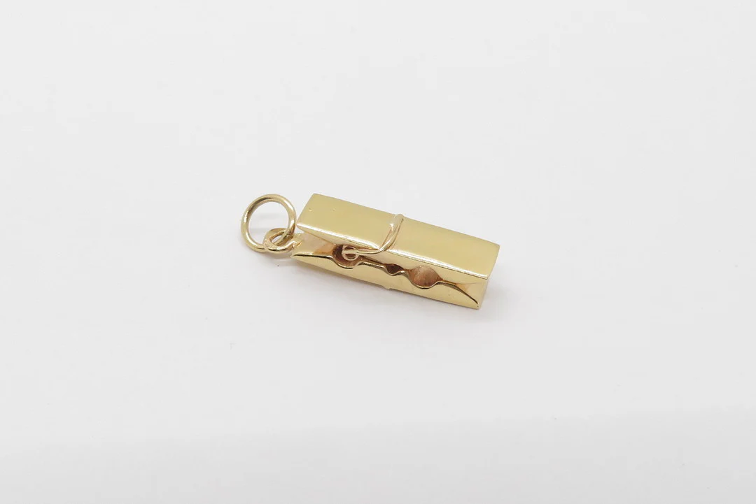 19.25k Yellow Gold Clothespin Charm - Image 3