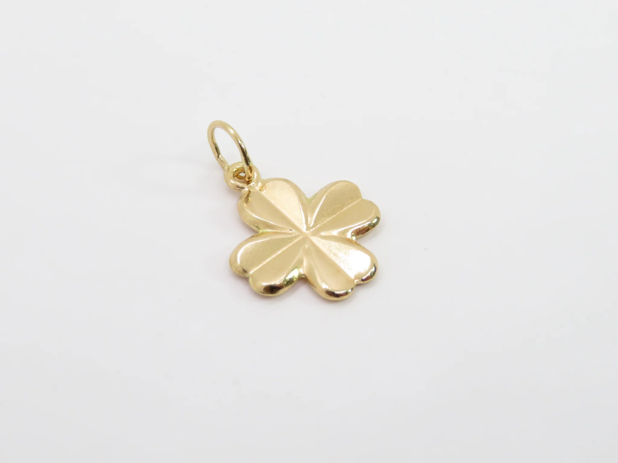 19.25k Yellow Gold Four Leaf Clover