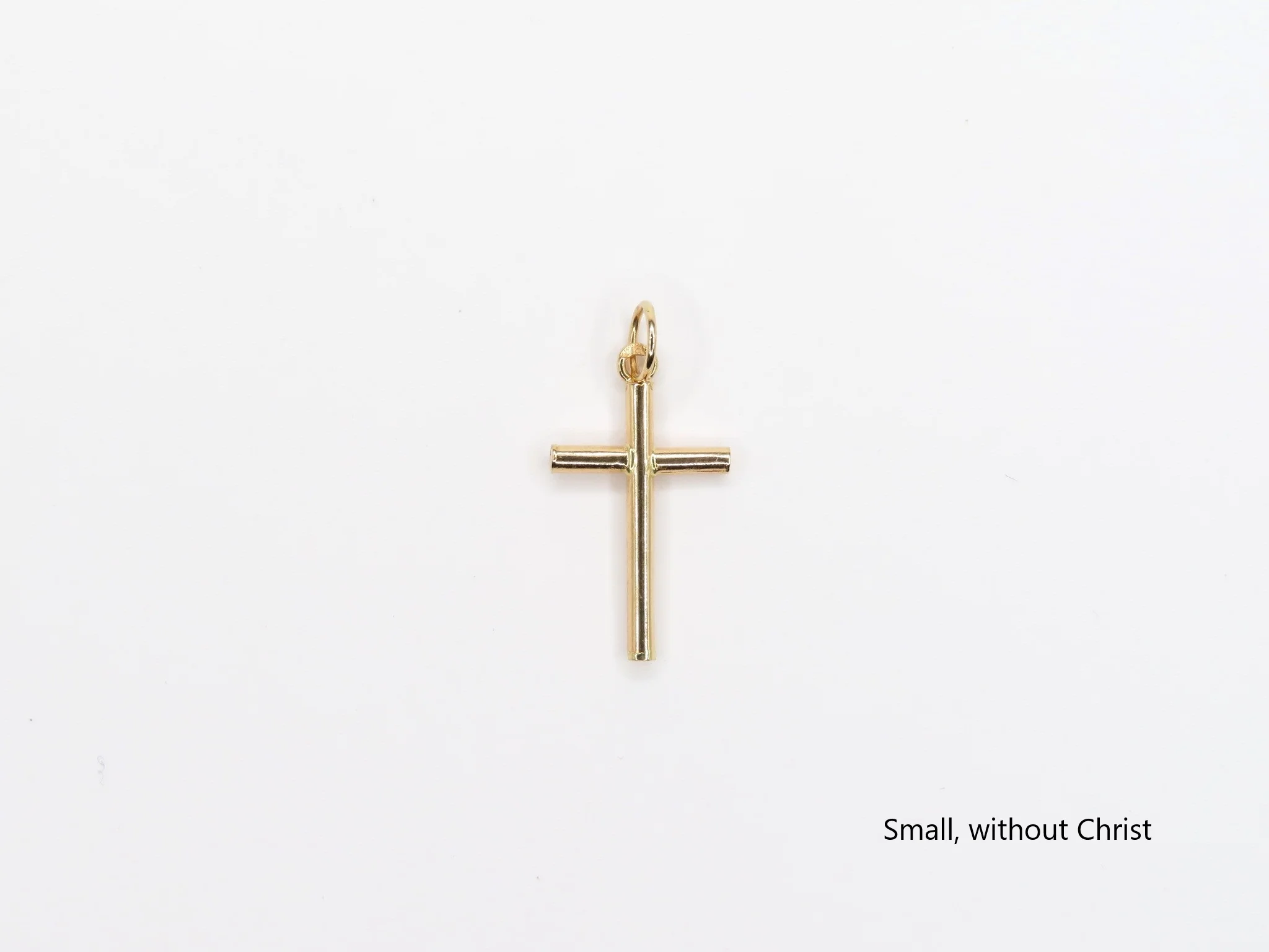 19.25k Yellow Gold Hollow Traditional Rounded Cross - Image 3