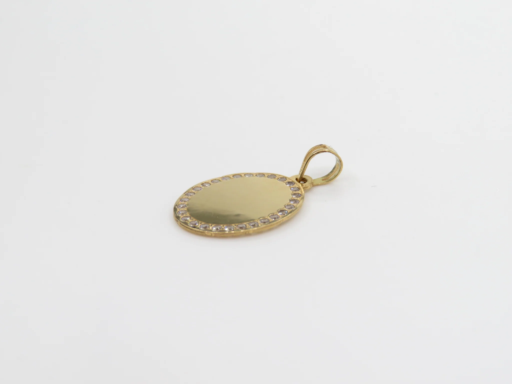 19.25k Yellow Gold Oval Tag Pendant