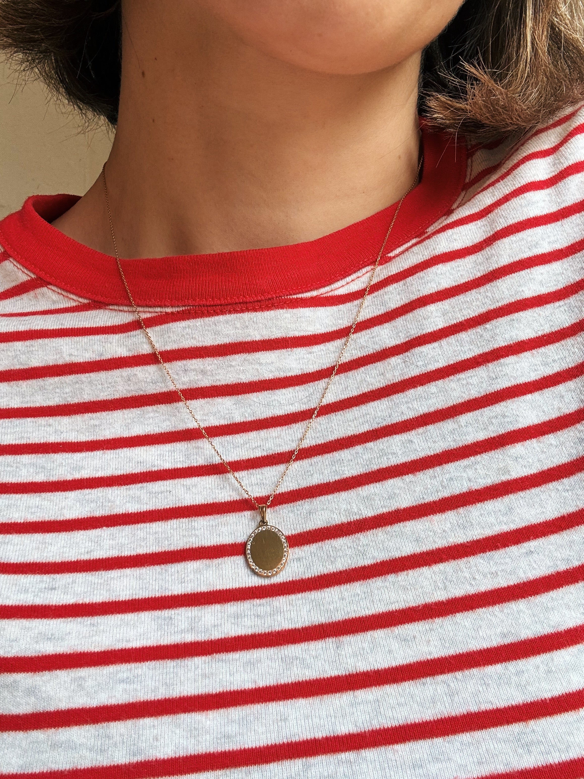 19.25k Yellow Gold Oval Tag Pendant - Image 2