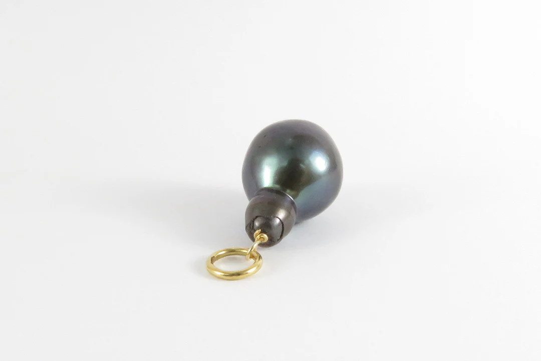 Baroque Pearl Pendant - Image 5